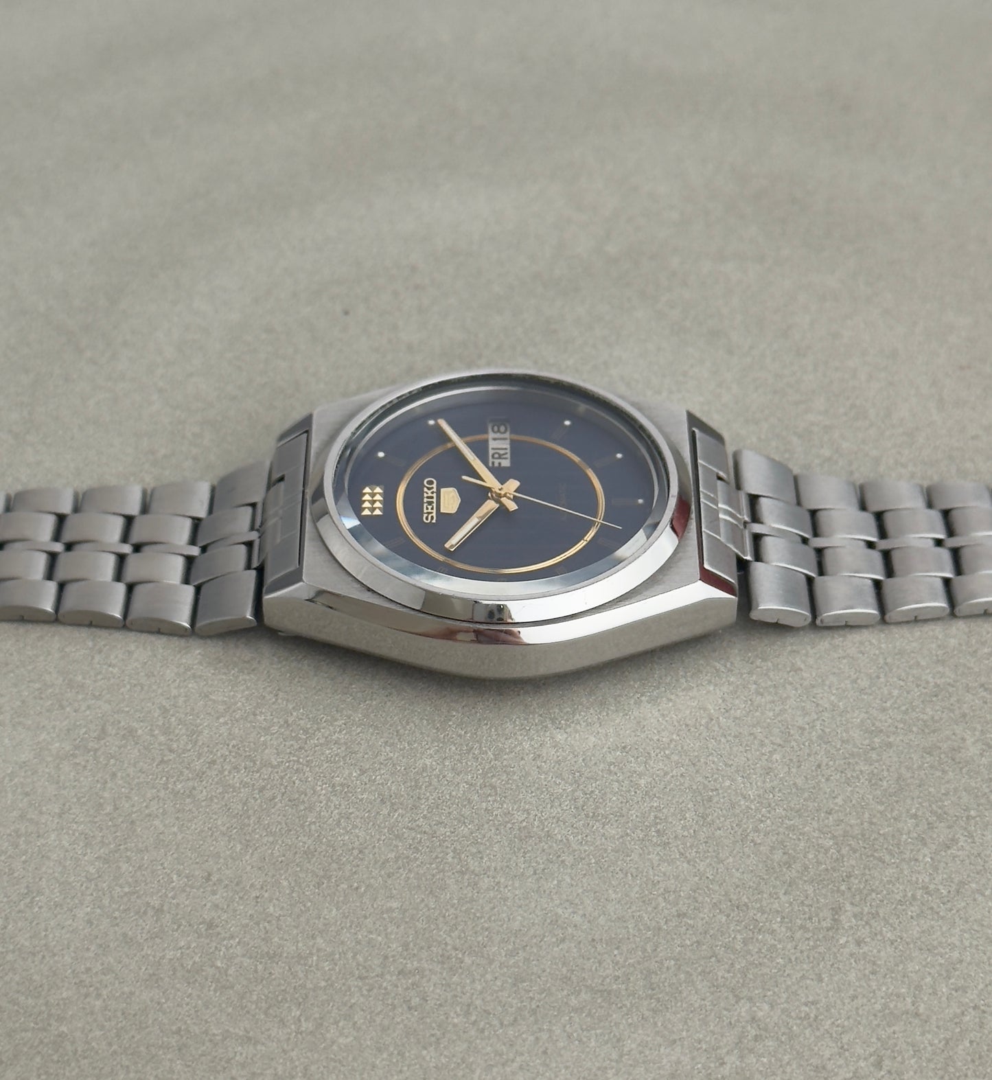 Seiko 5 7009-876A