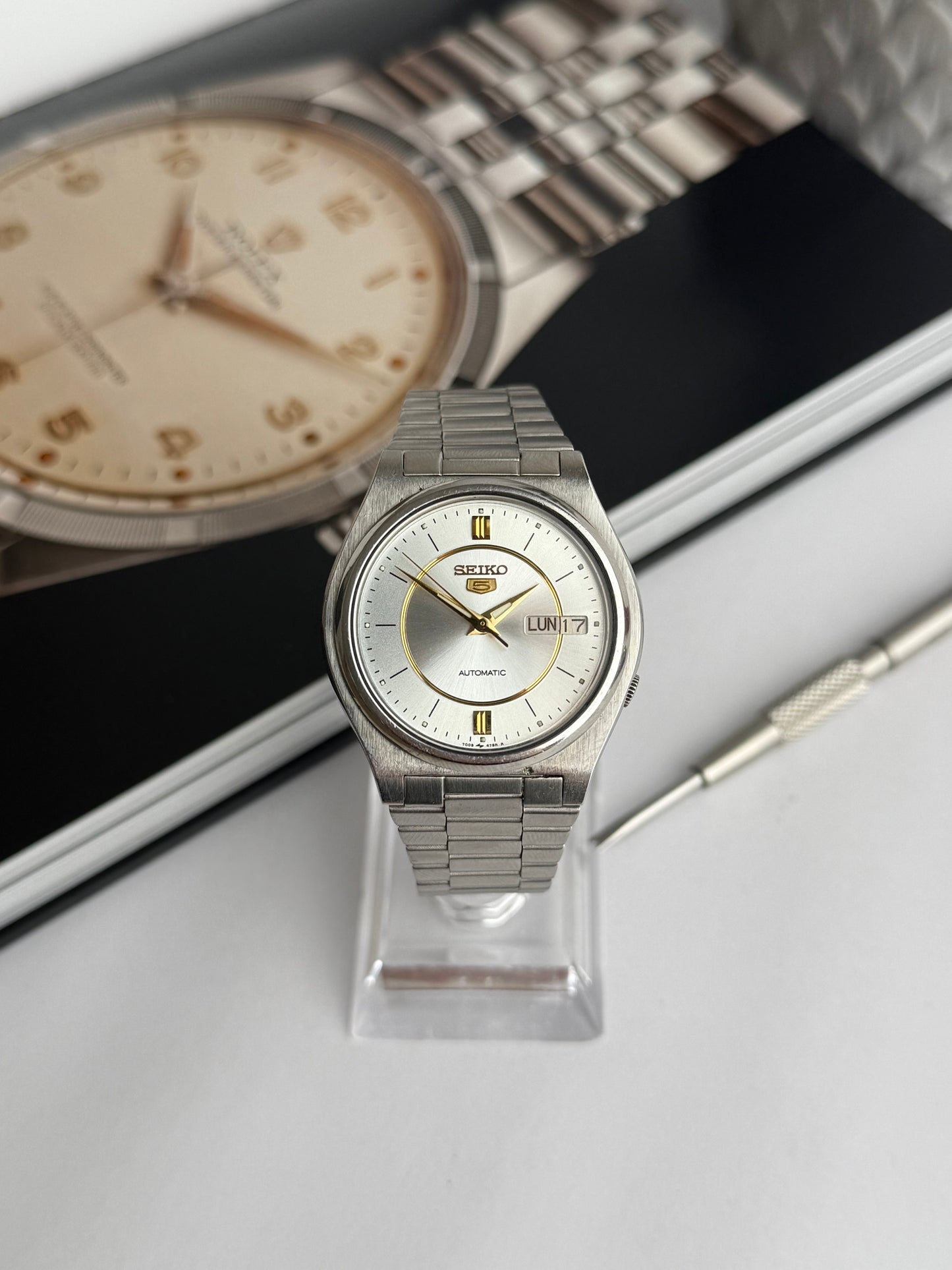 Seiko 5 7009-3170