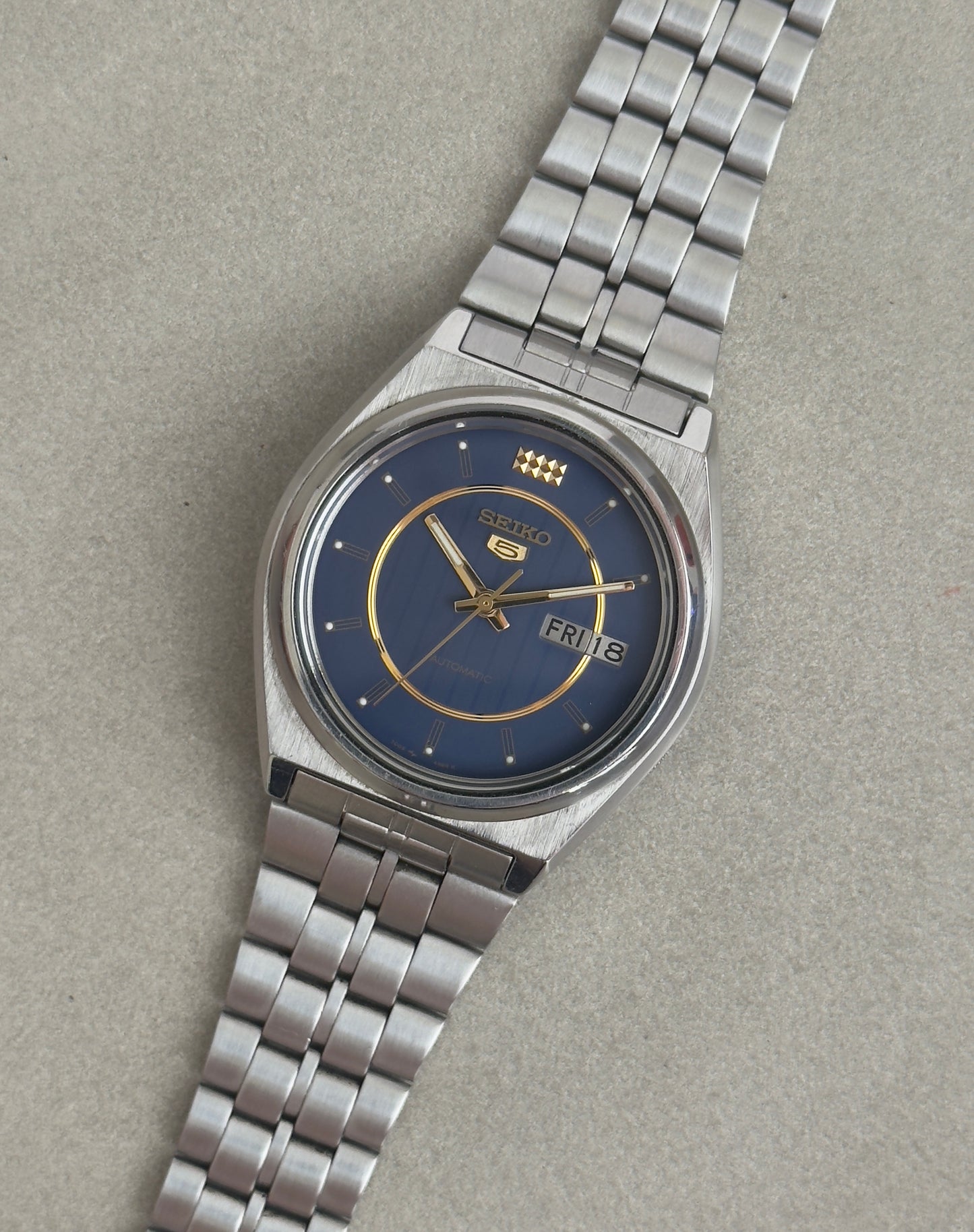 Seiko 5 7009-876A