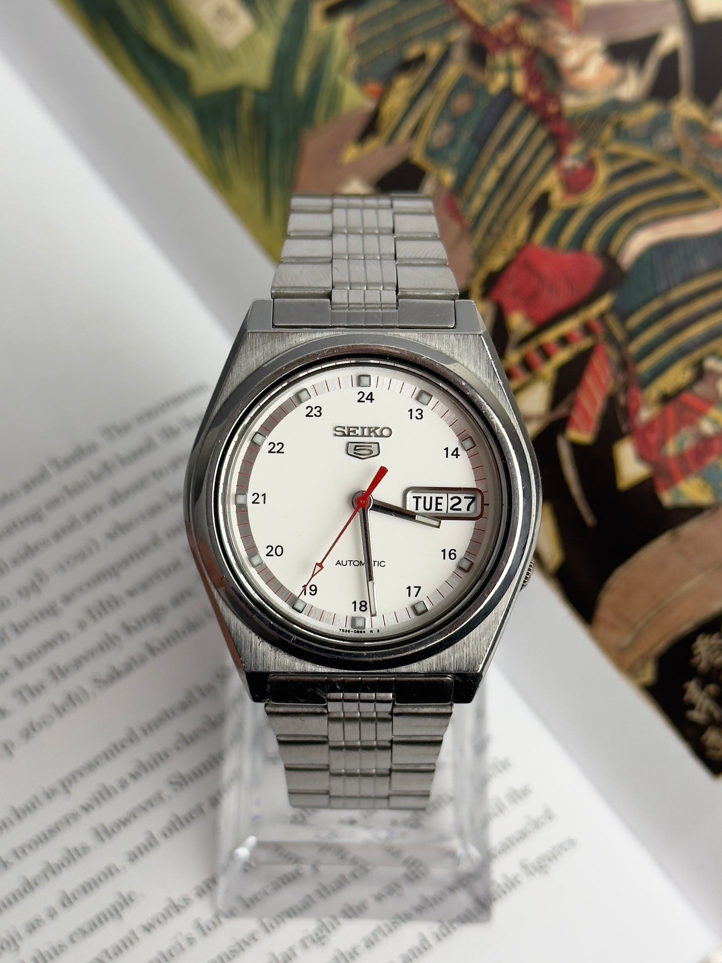 Seiko 5 7S26-8760 ‘Red Ticker’