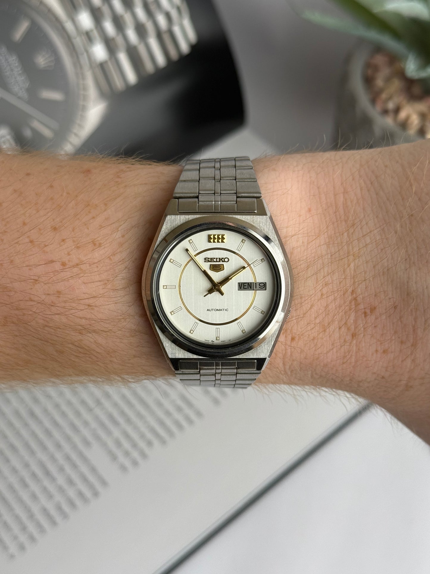 Seiko 5 7009-876A