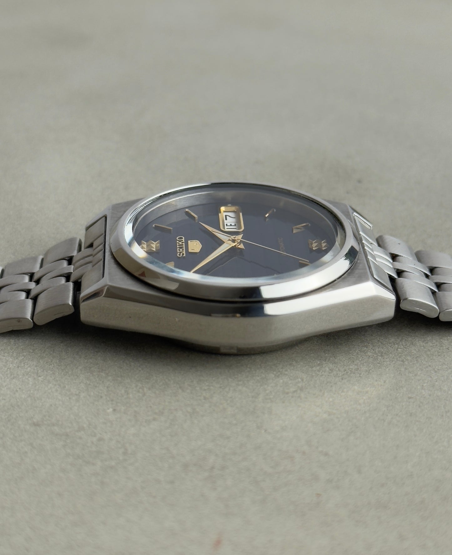 Seiko 5 7S26-0570