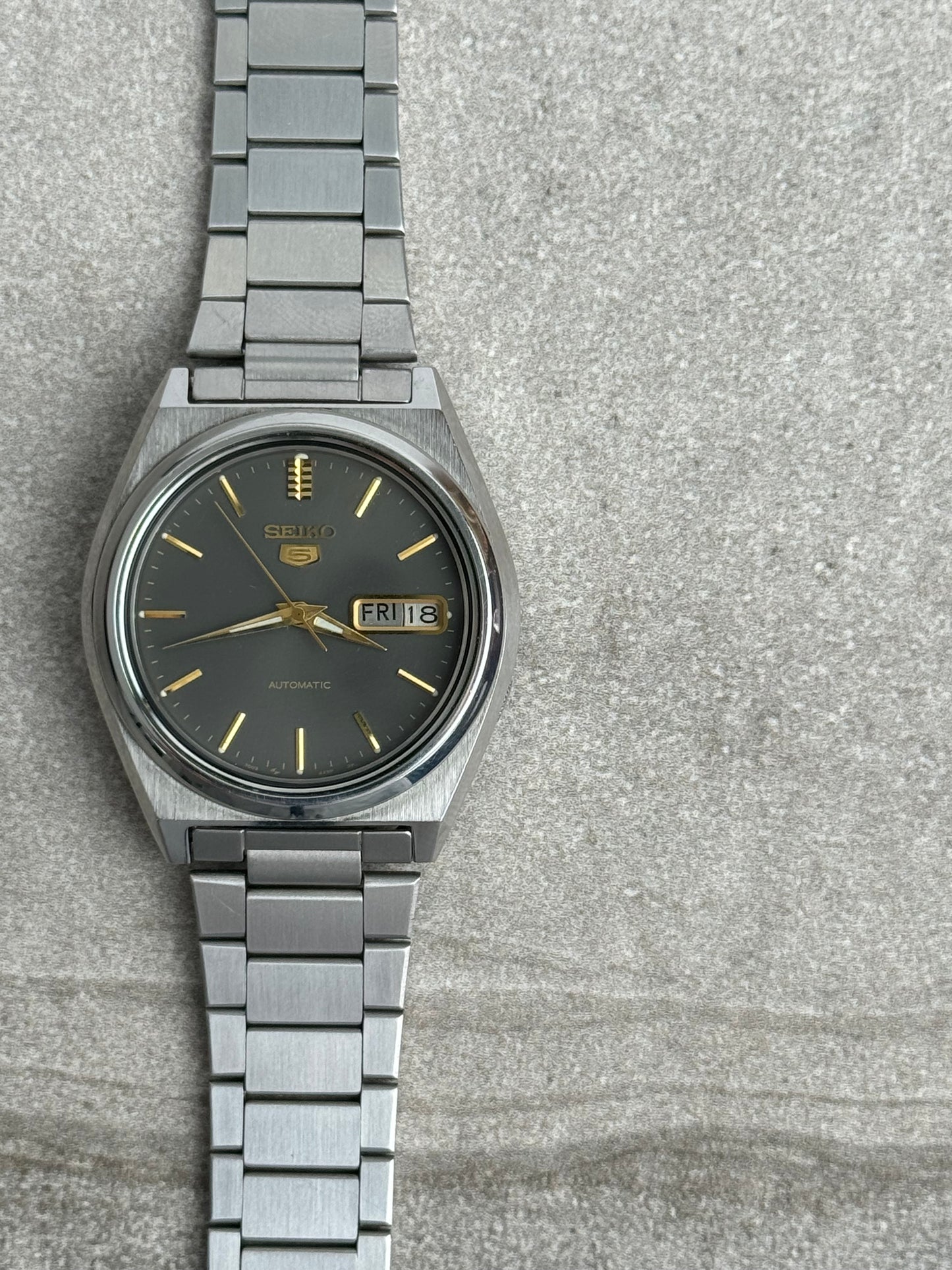 Seiko 5 7009-876A ‘Slate’