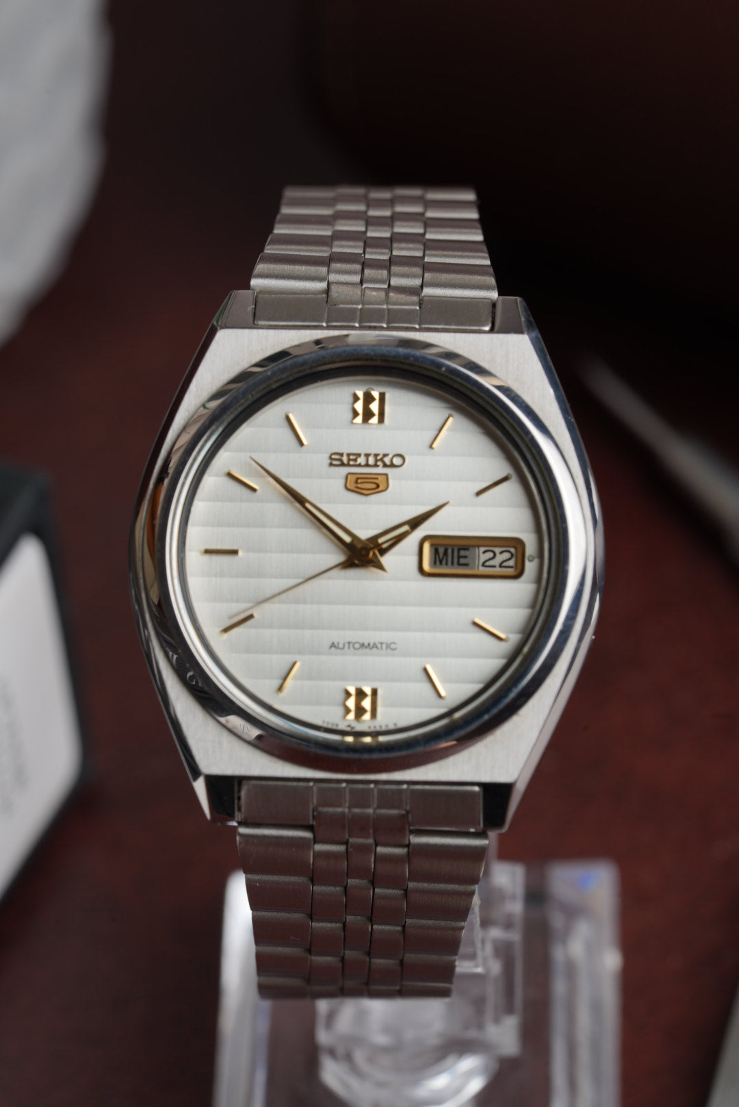 Seiko 5 7009-876A
