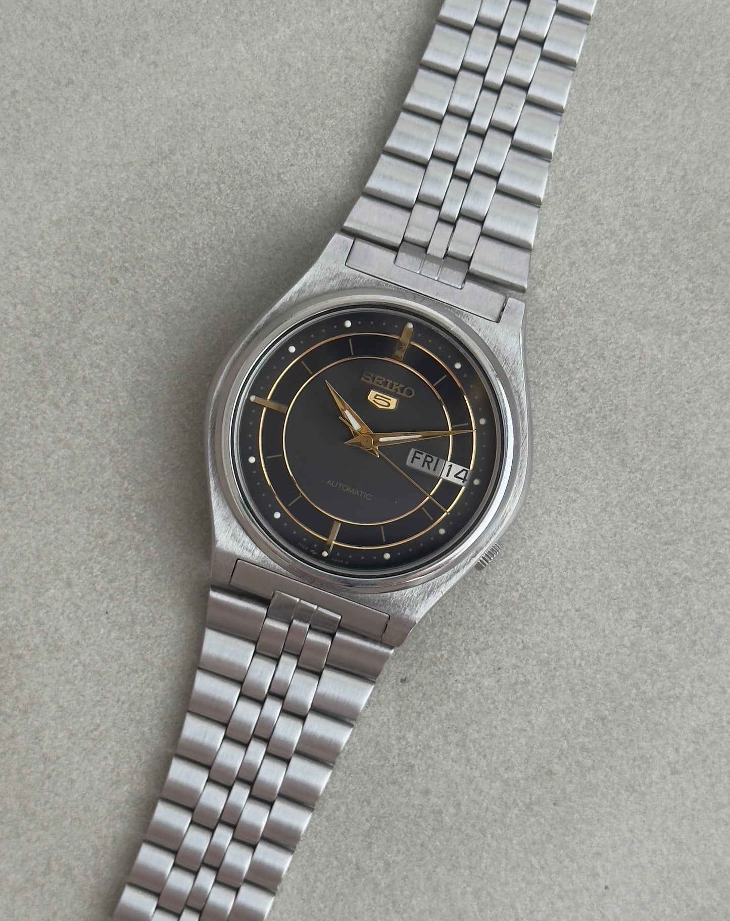 Seiko 5 7009-3170