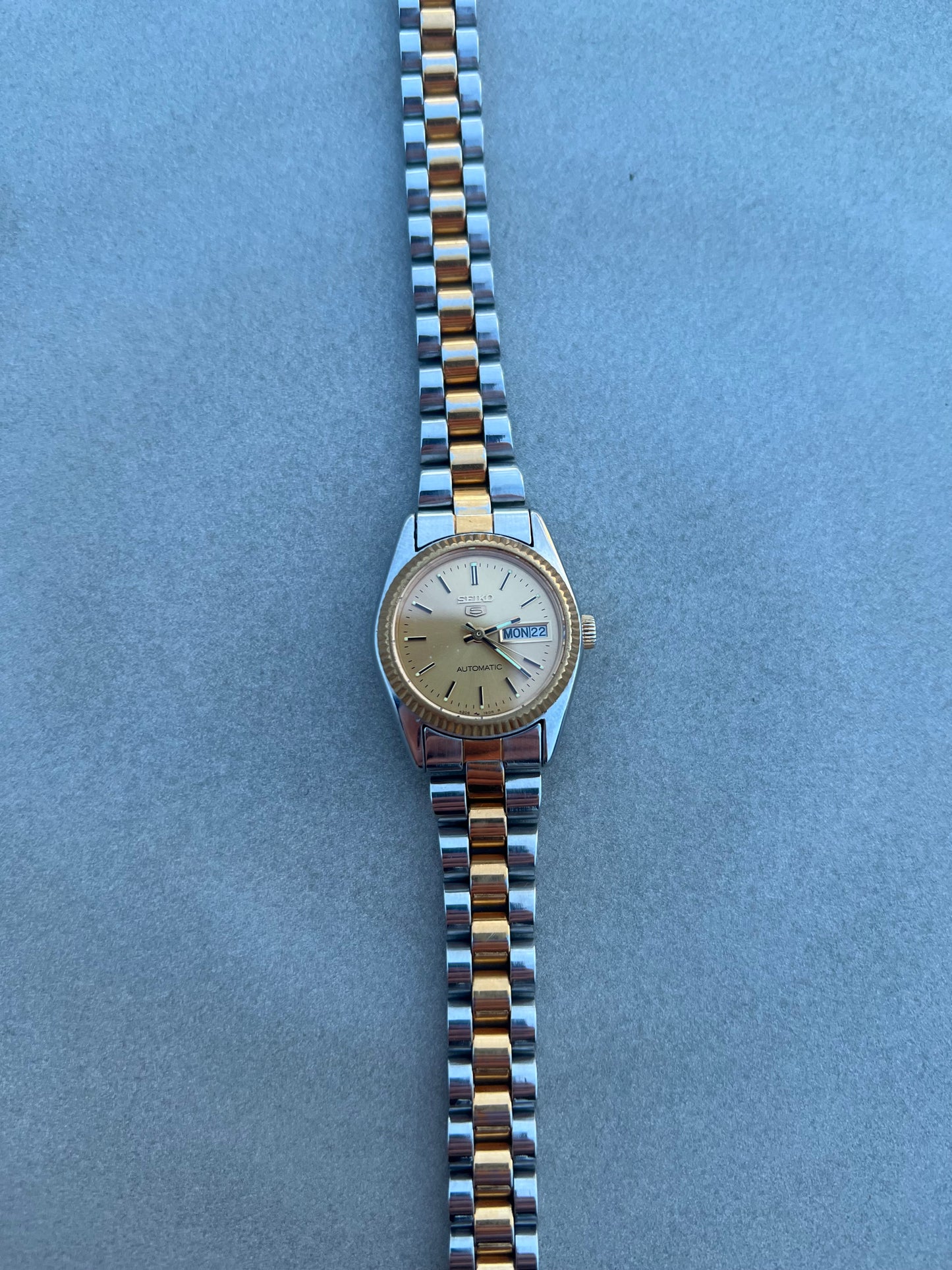 Ladies Seiko 5 4206-0510