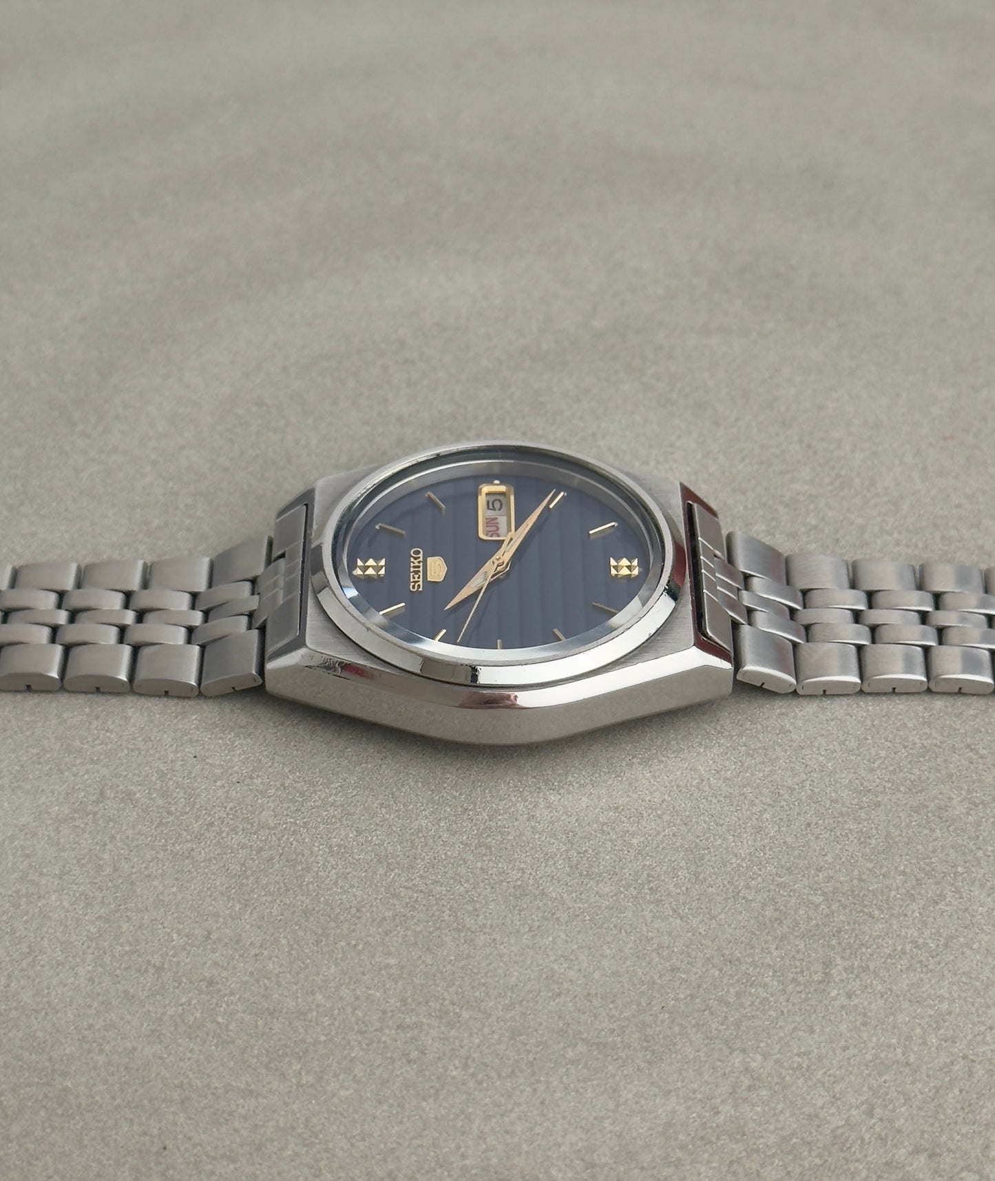 Seiko 5 7009-876A