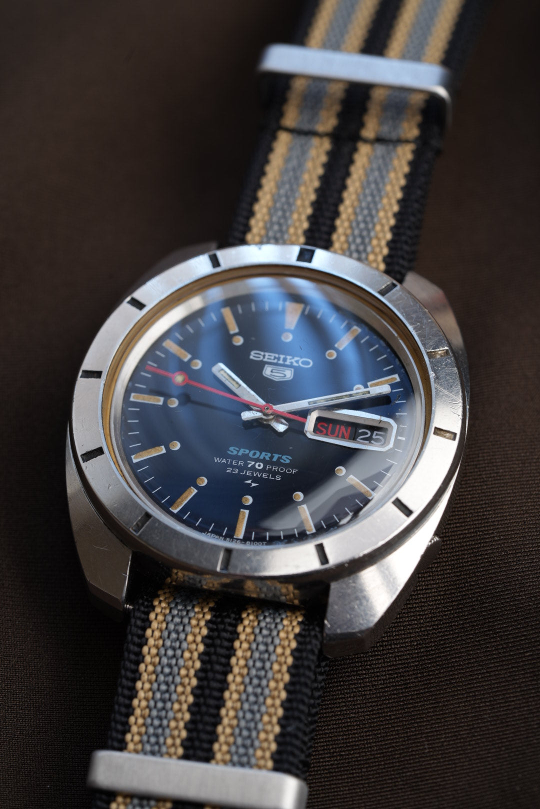 Seiko 5 Sports 5126-8100