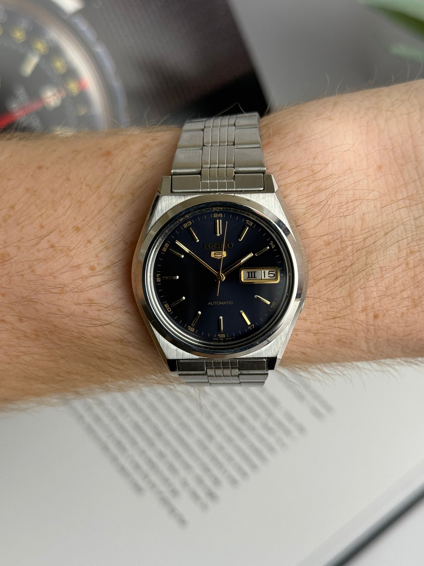 Seiko 5 7009-8761