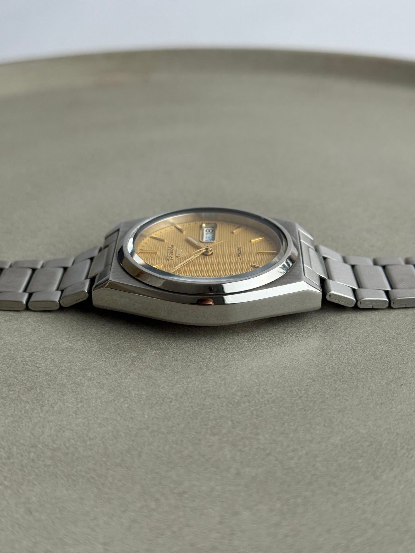 Seiko 5 7S26-8760