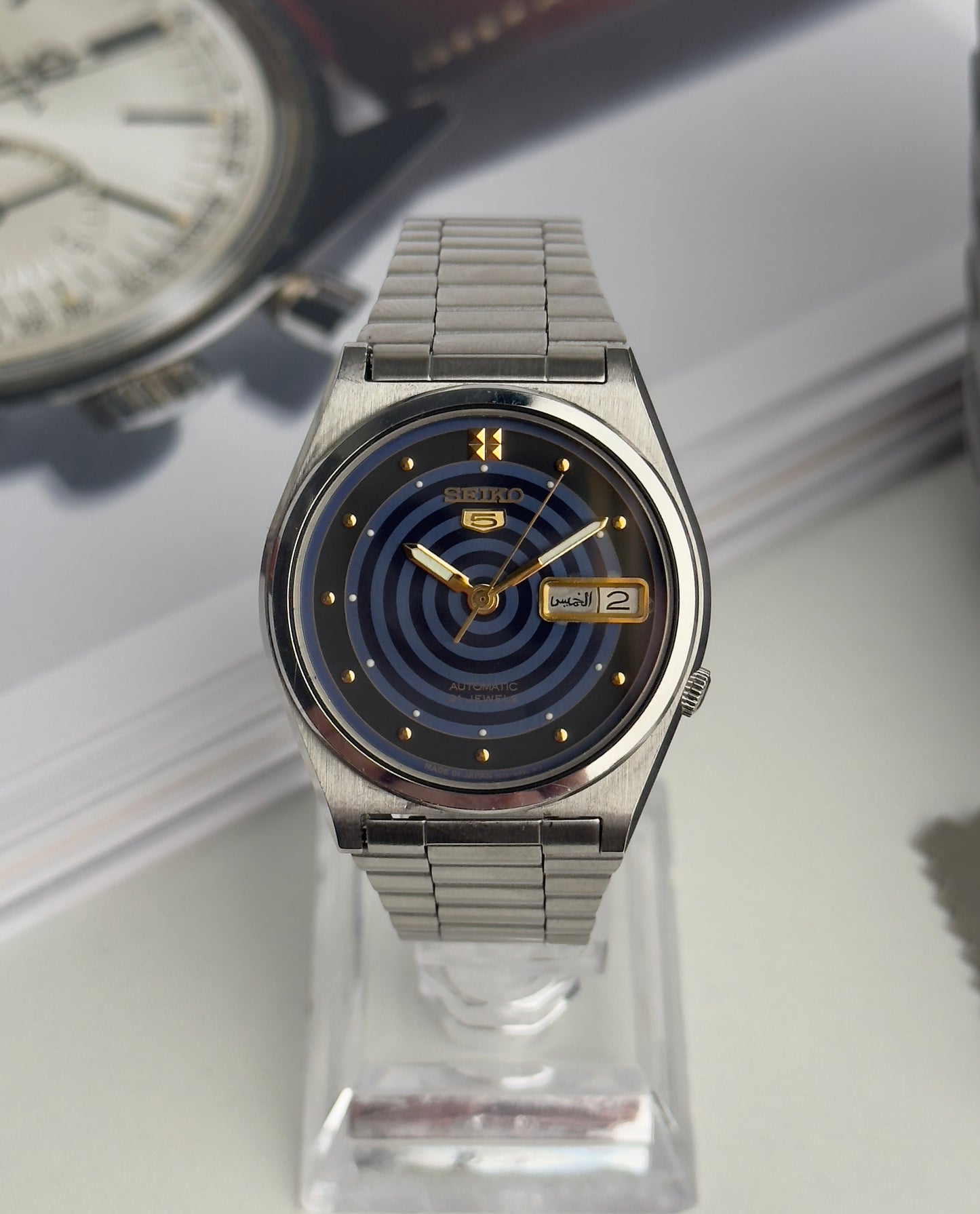 Seiko 5 7019-8180