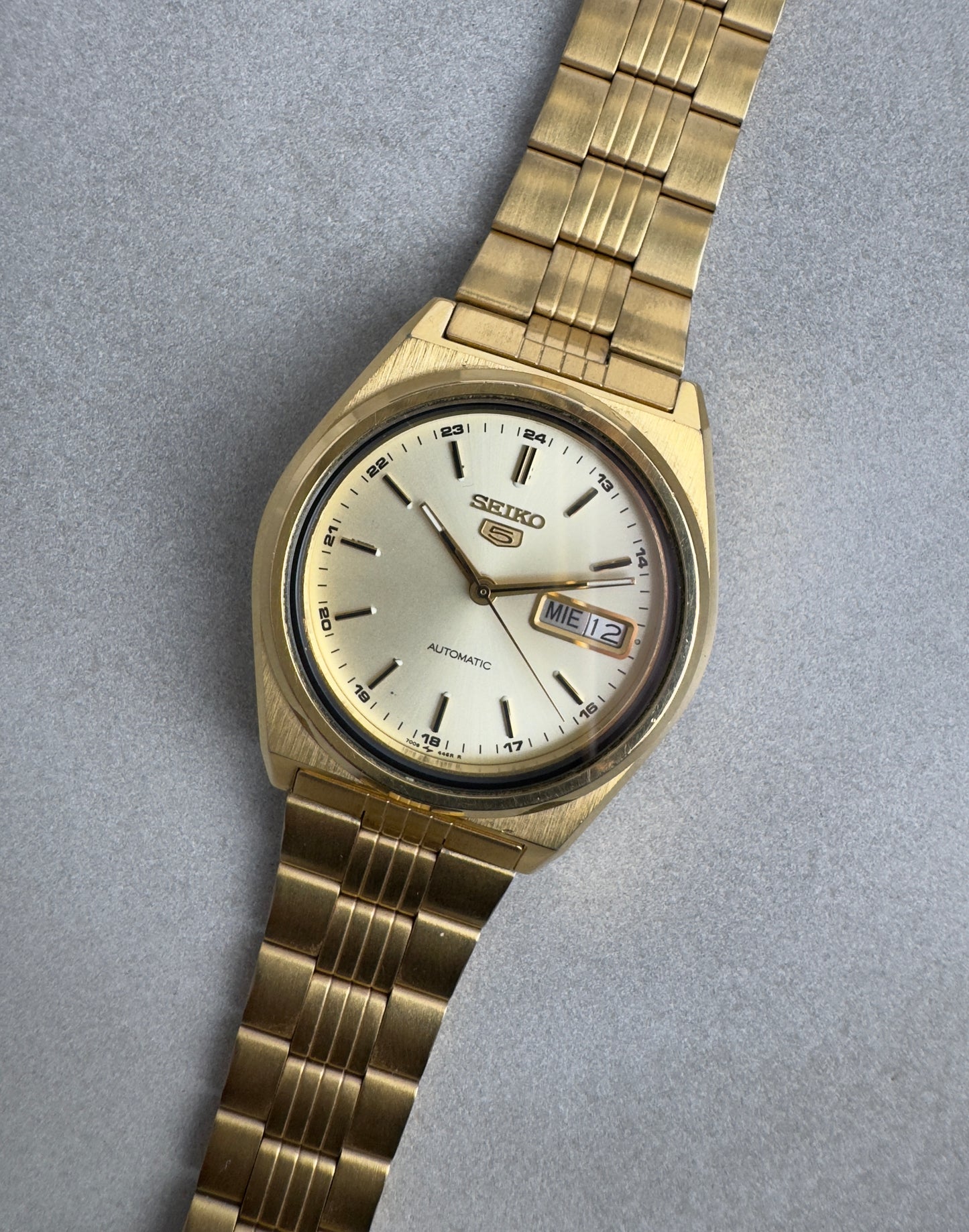 Seiko 5 7009-876A