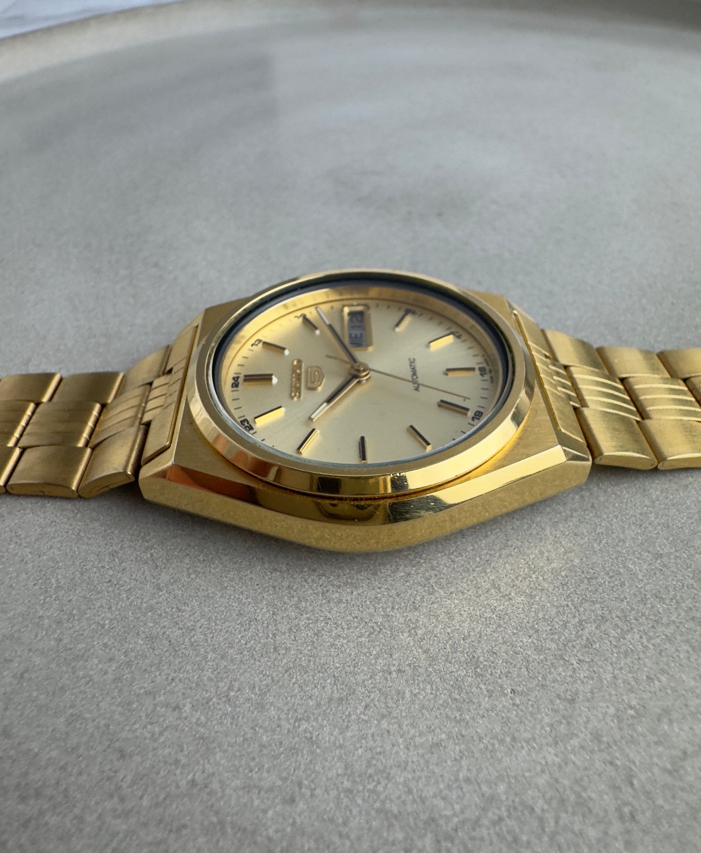 Seiko 5 7009-876A