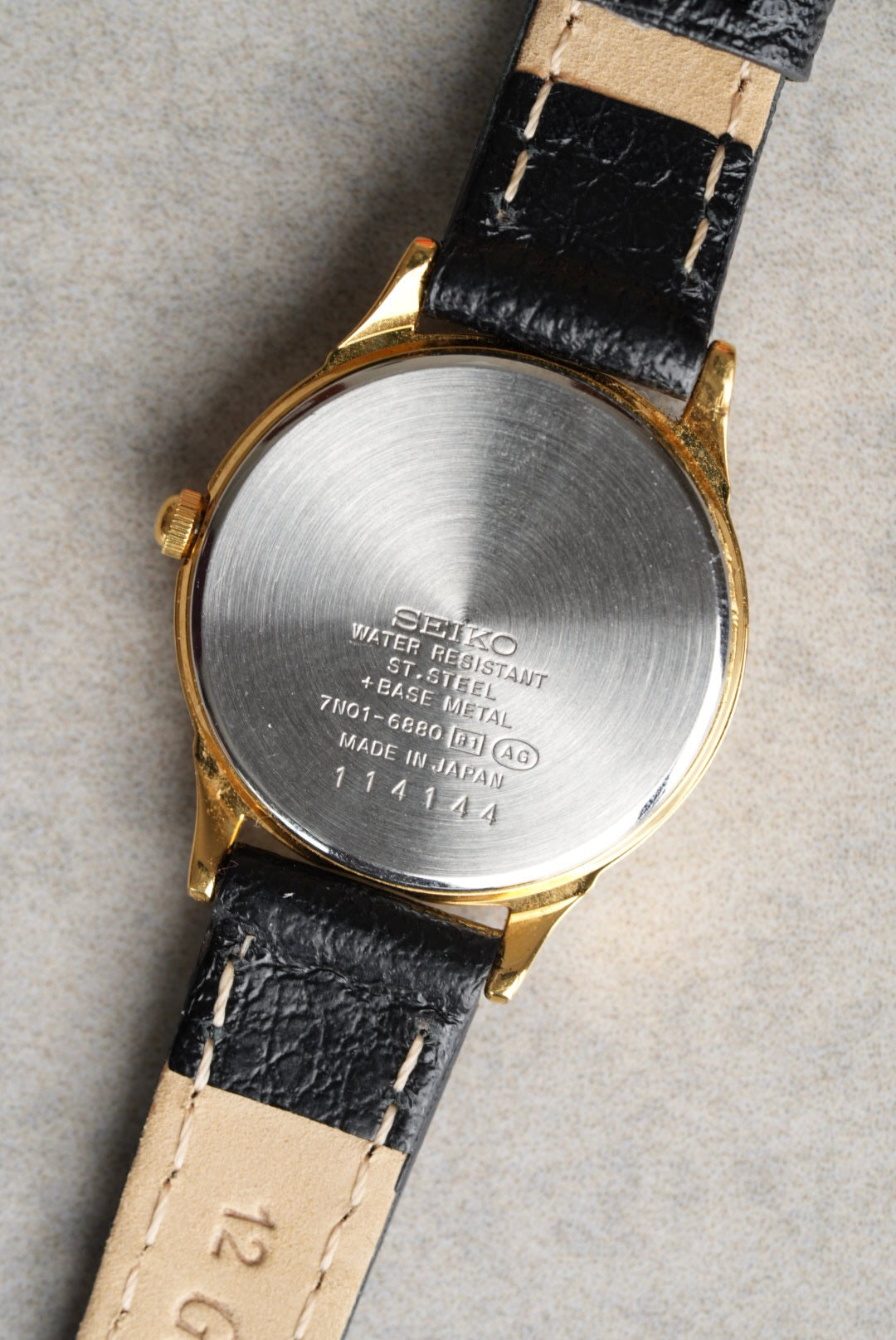 Ladies Seiko 7N01-6880