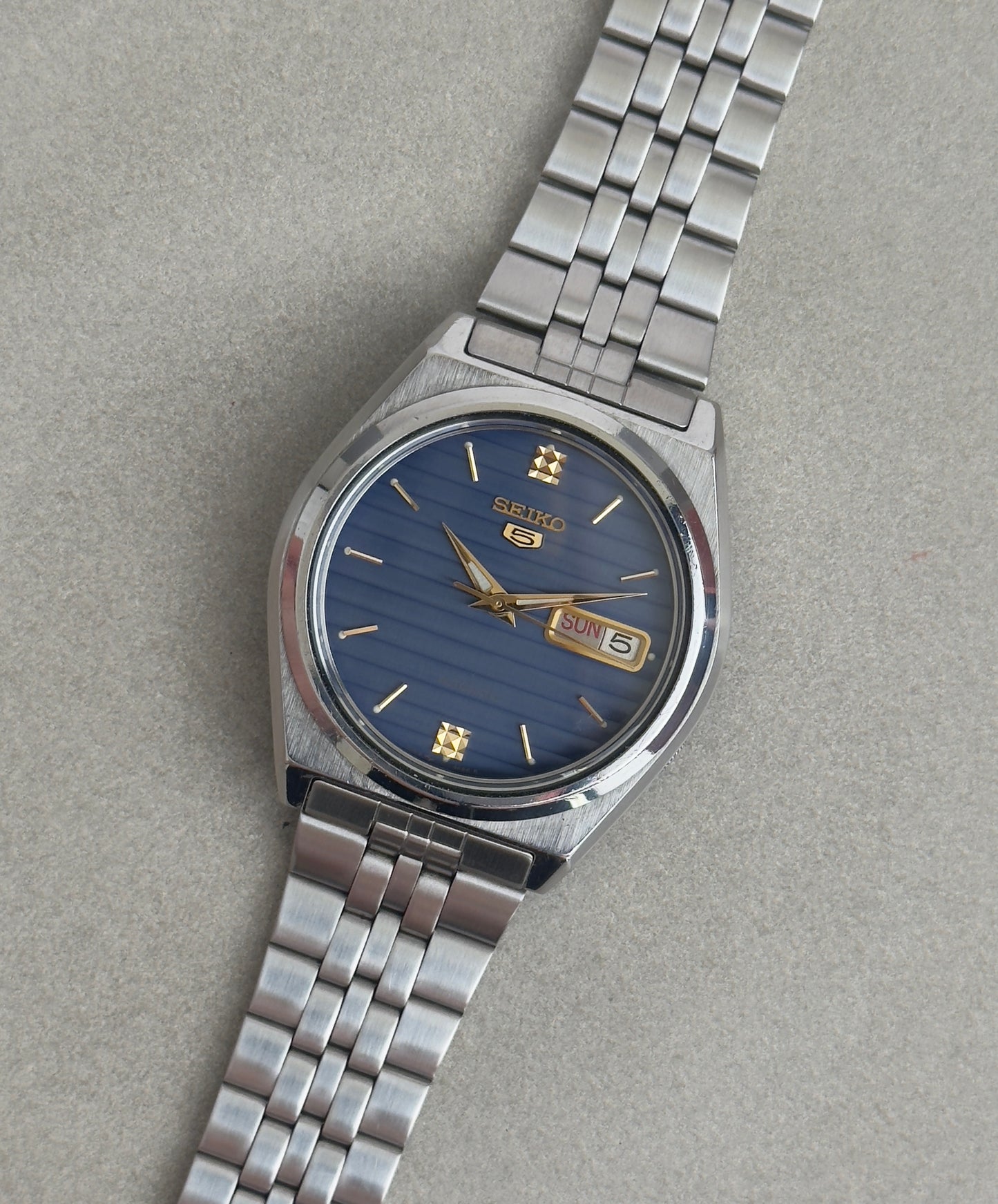 Seiko 5 7009-876A