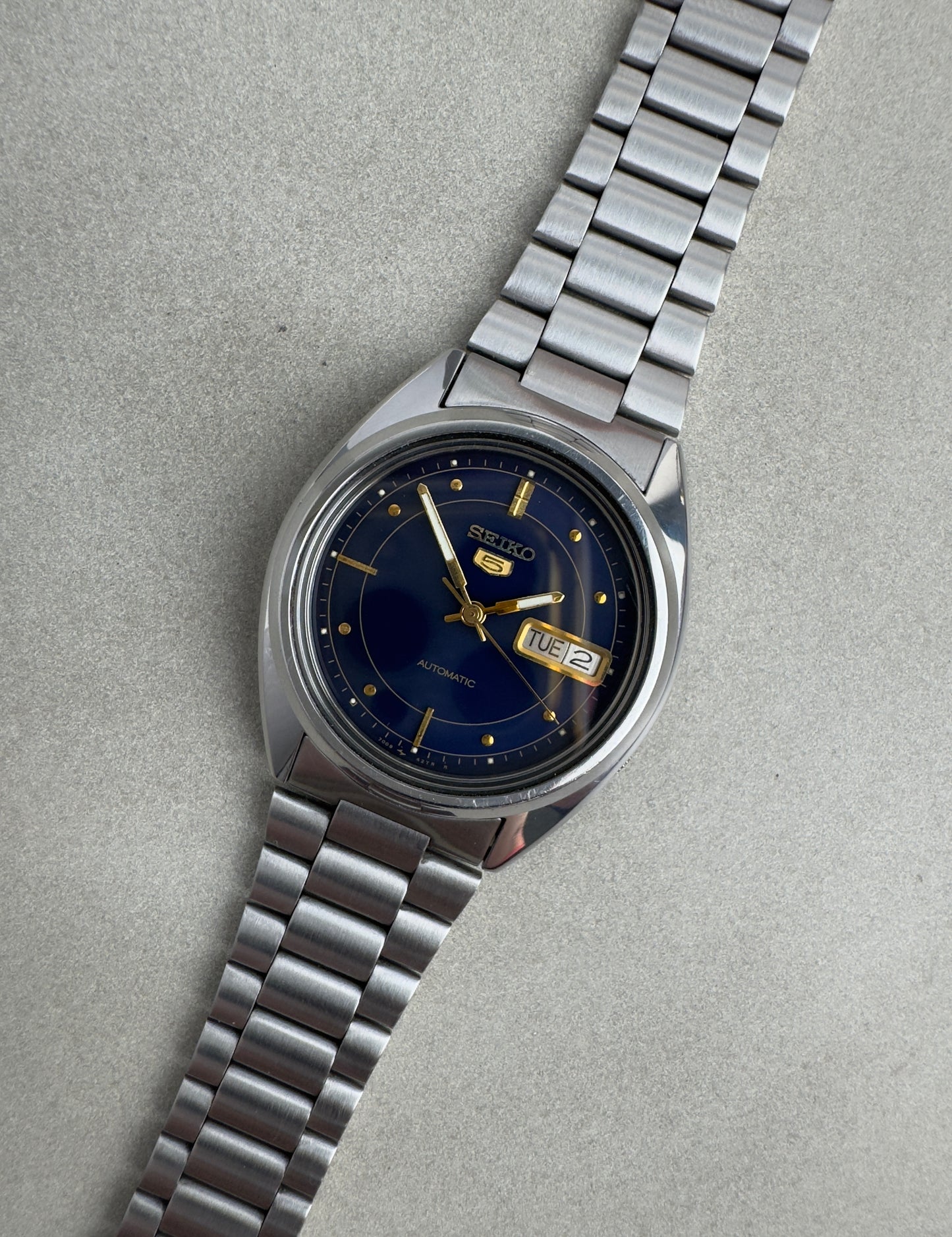 Seiko 5 7009-3040