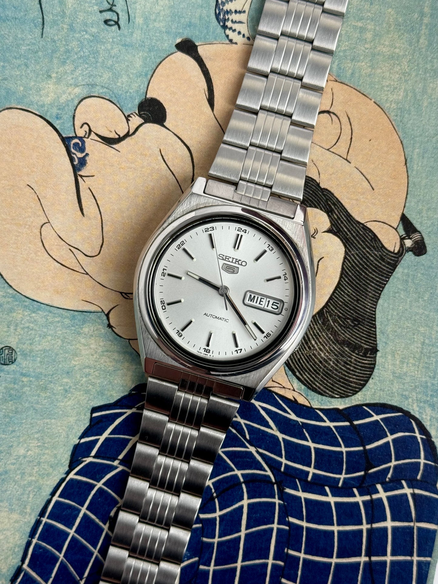 Seiko 5 7S26-8760 Platinum White