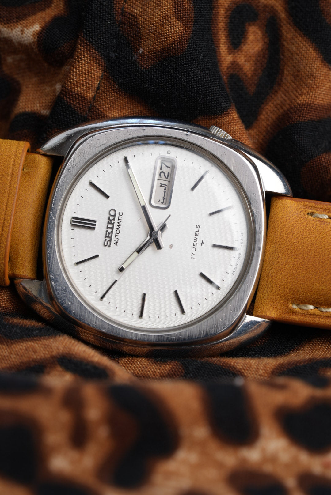 Seiko 7009-8250