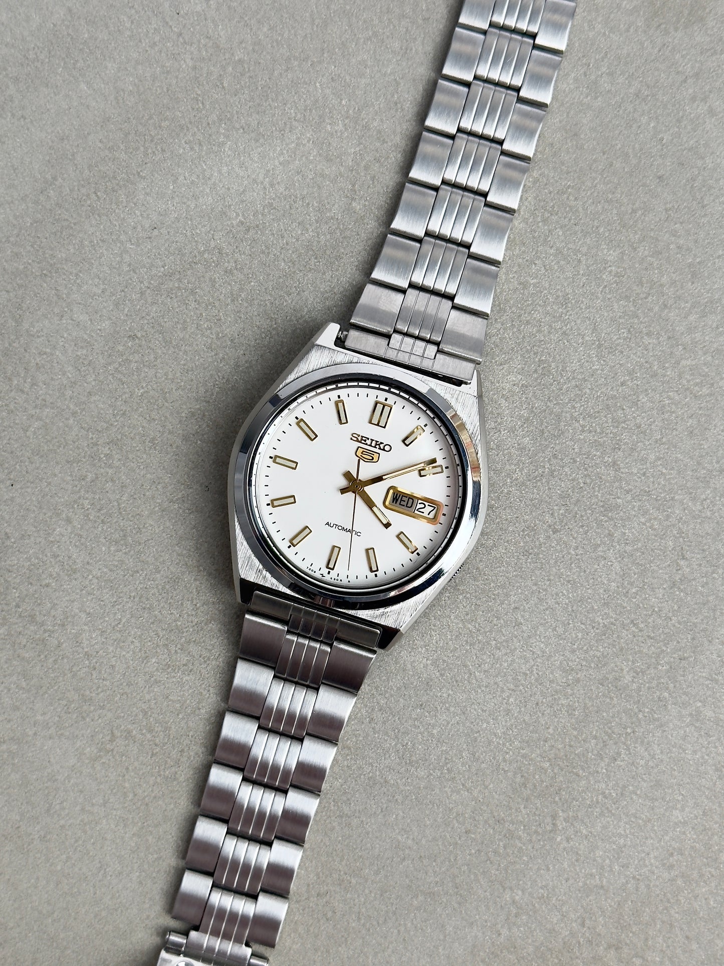 Seiko 5 7009-876A