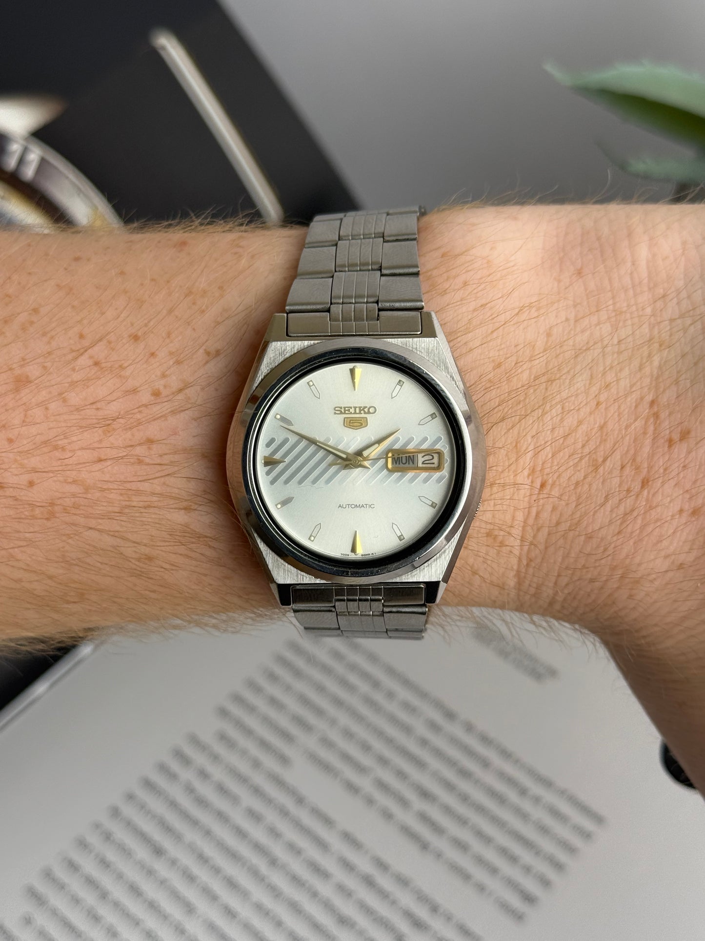 Seiko 5 7009-876A