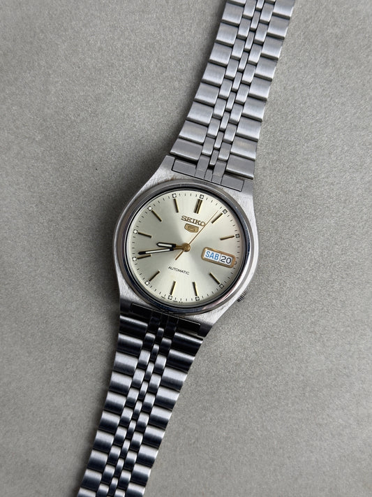 Seiko 5 7S26 Champagne Dial