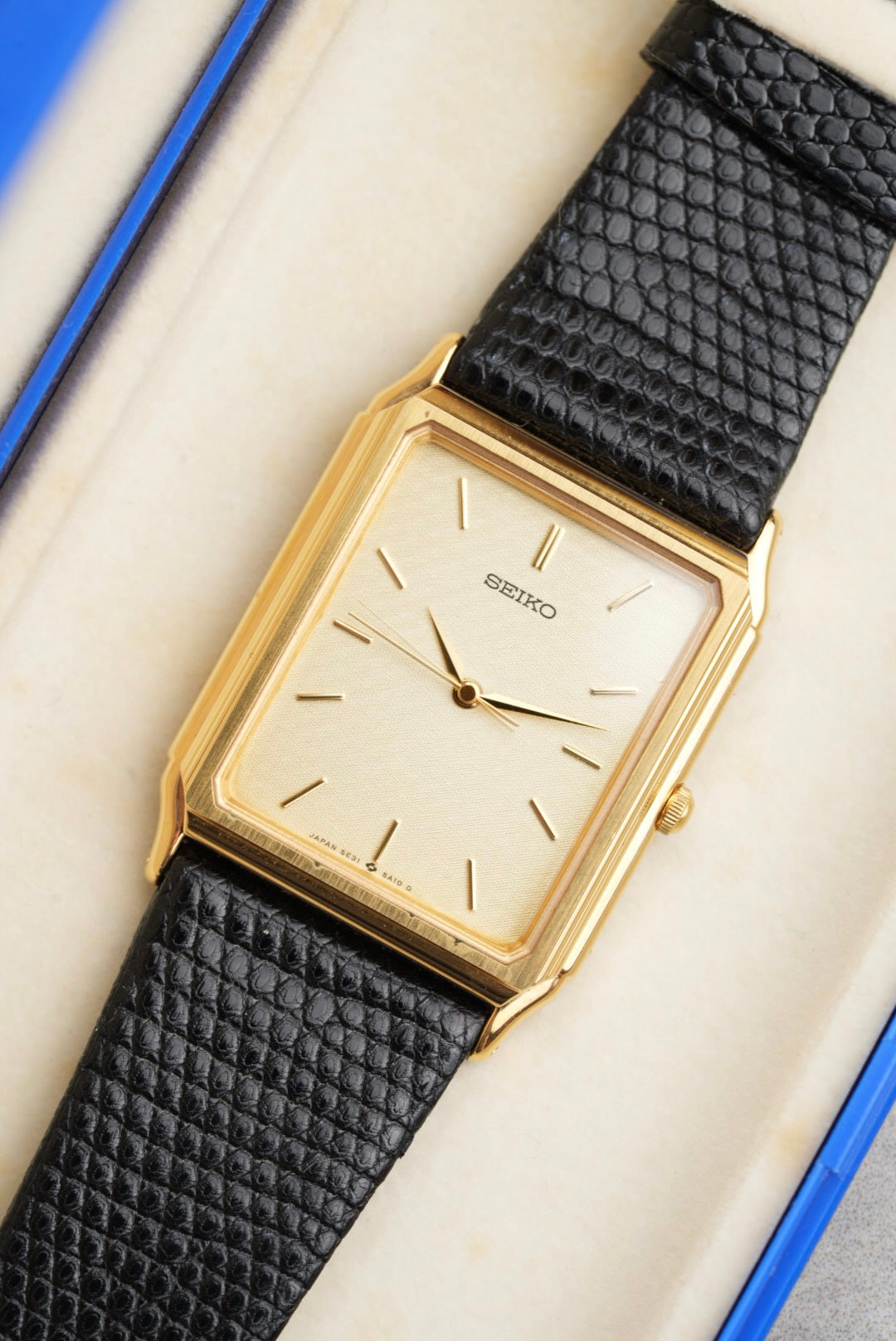 Seiko Quartz 5E31-5A10