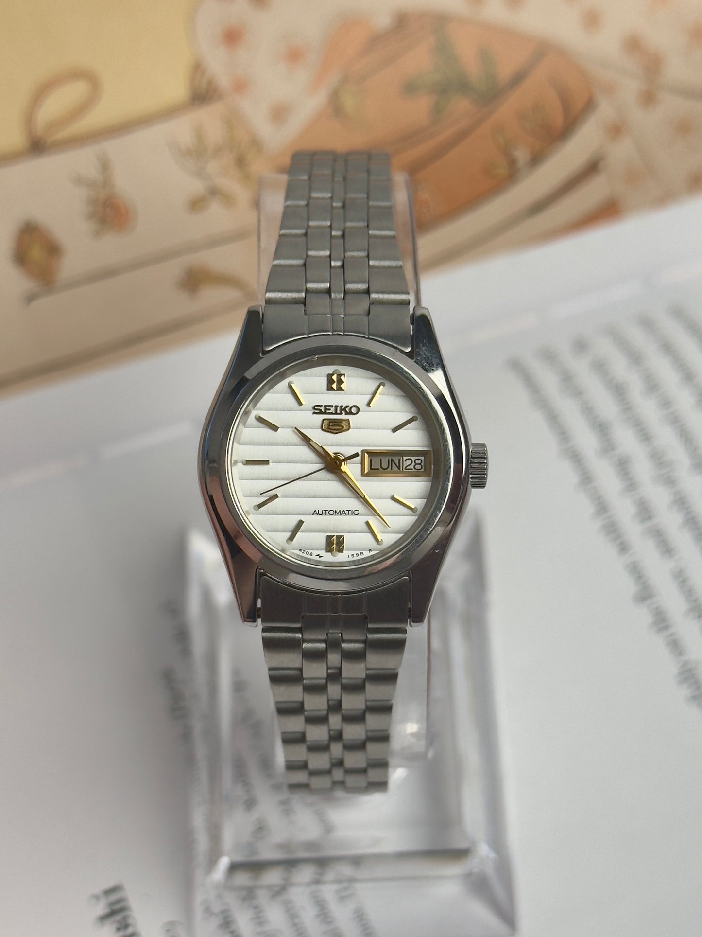 Ladies Seiko 5 White ‘Striped’