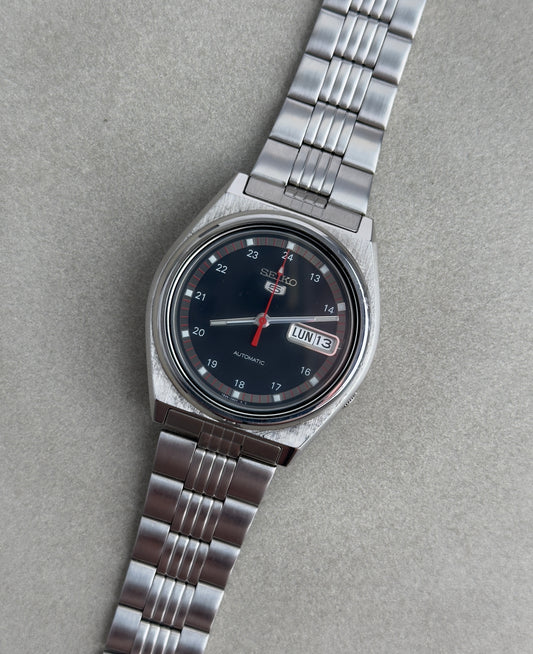 Seiko 5 7S26-0570