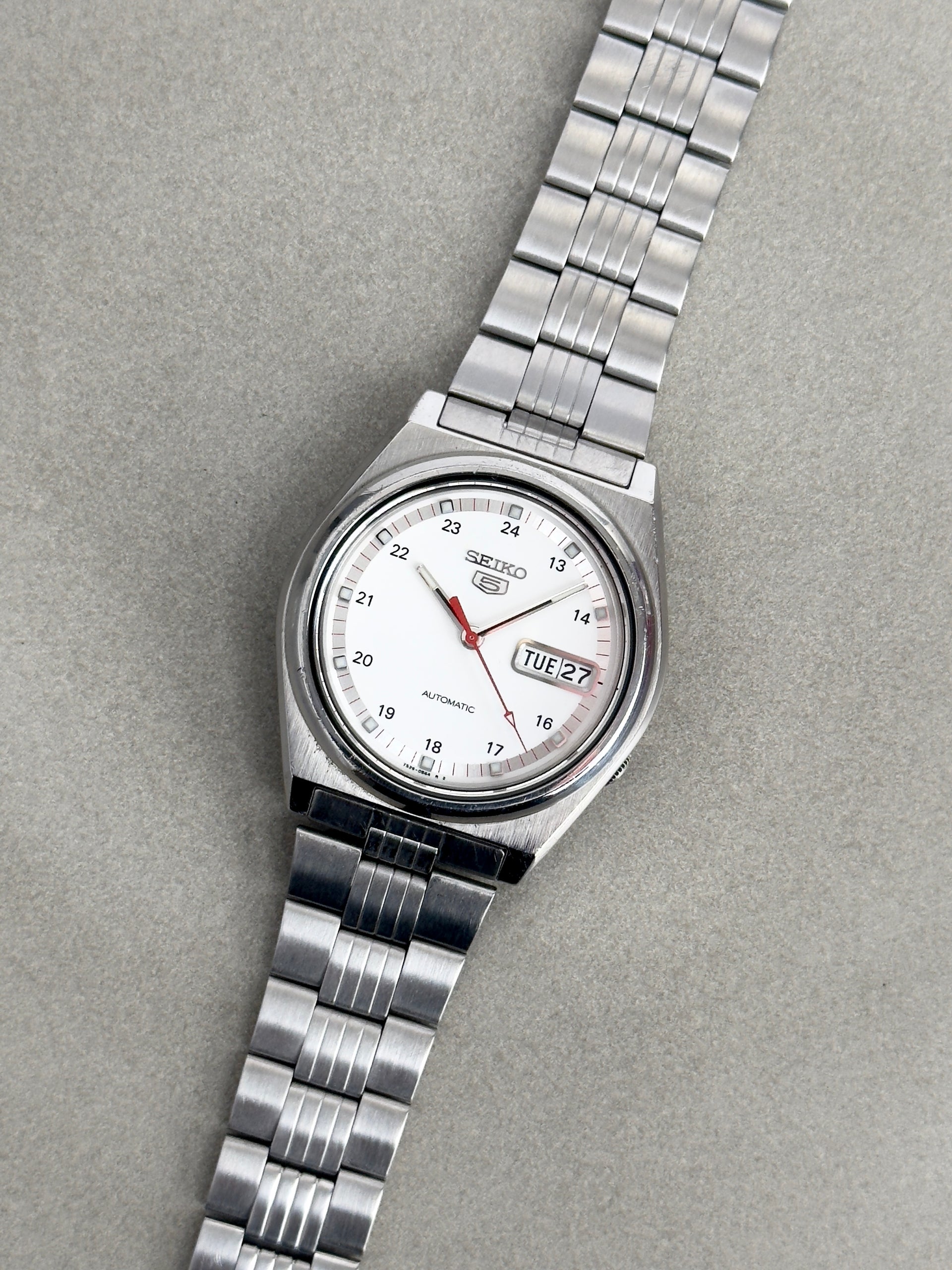 Seiko 7S26-8760 'Red Ticker' – Legacy and Luxury LTD - Main Image