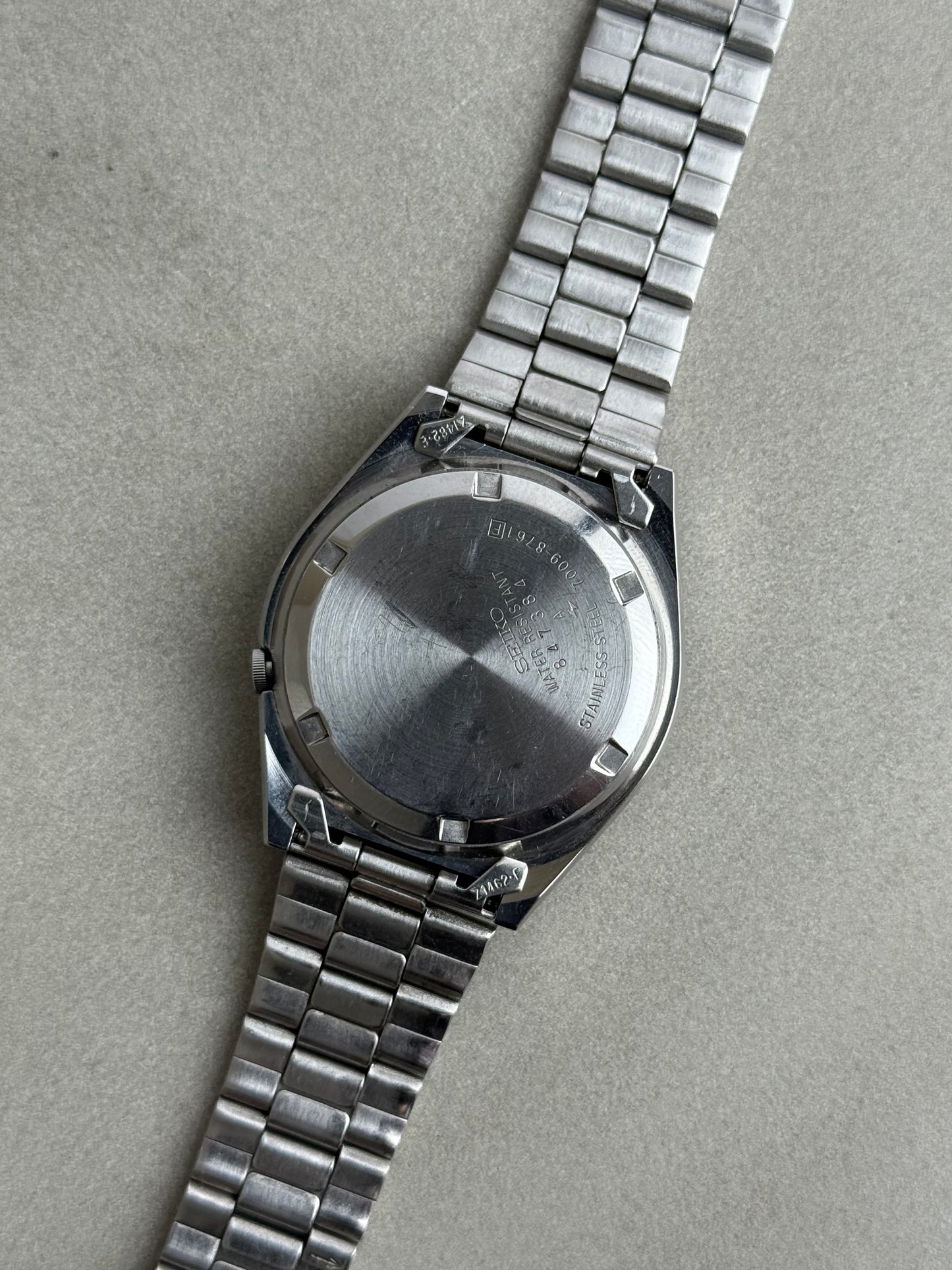 Seiko 5 7009-8761