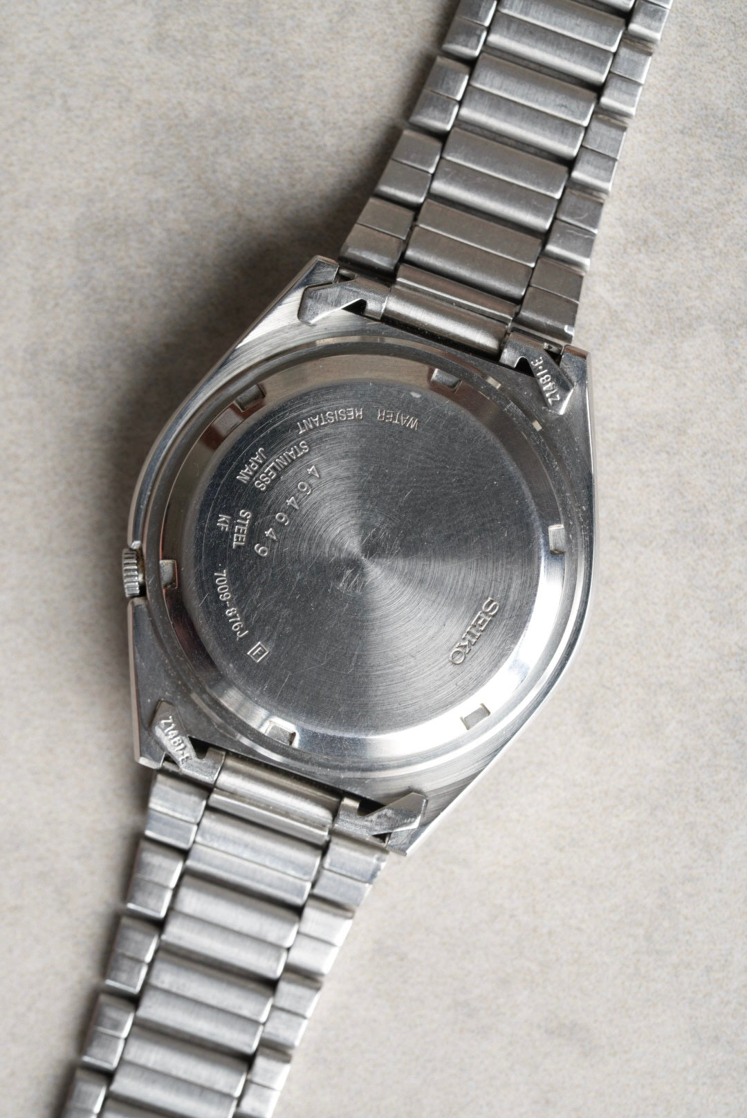Seiko 5 7009-876J – Legacy and Luxury LTD