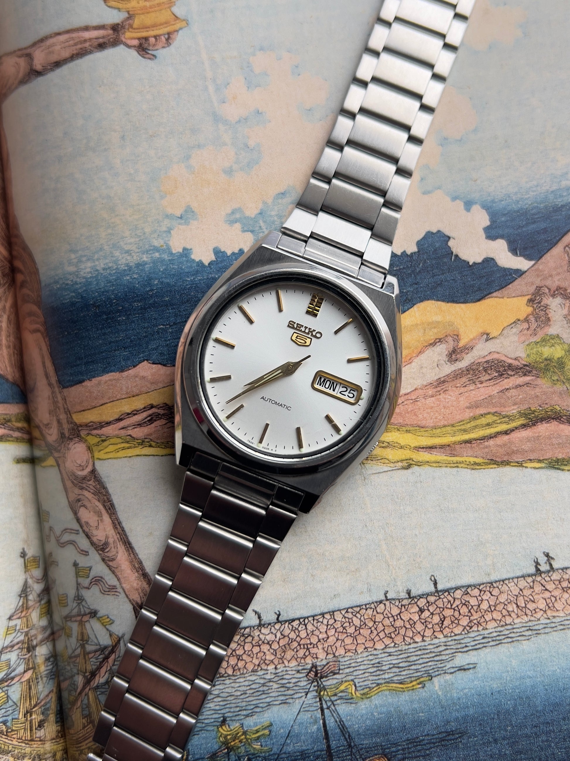 Seiko 7S26-8760 - Main Image