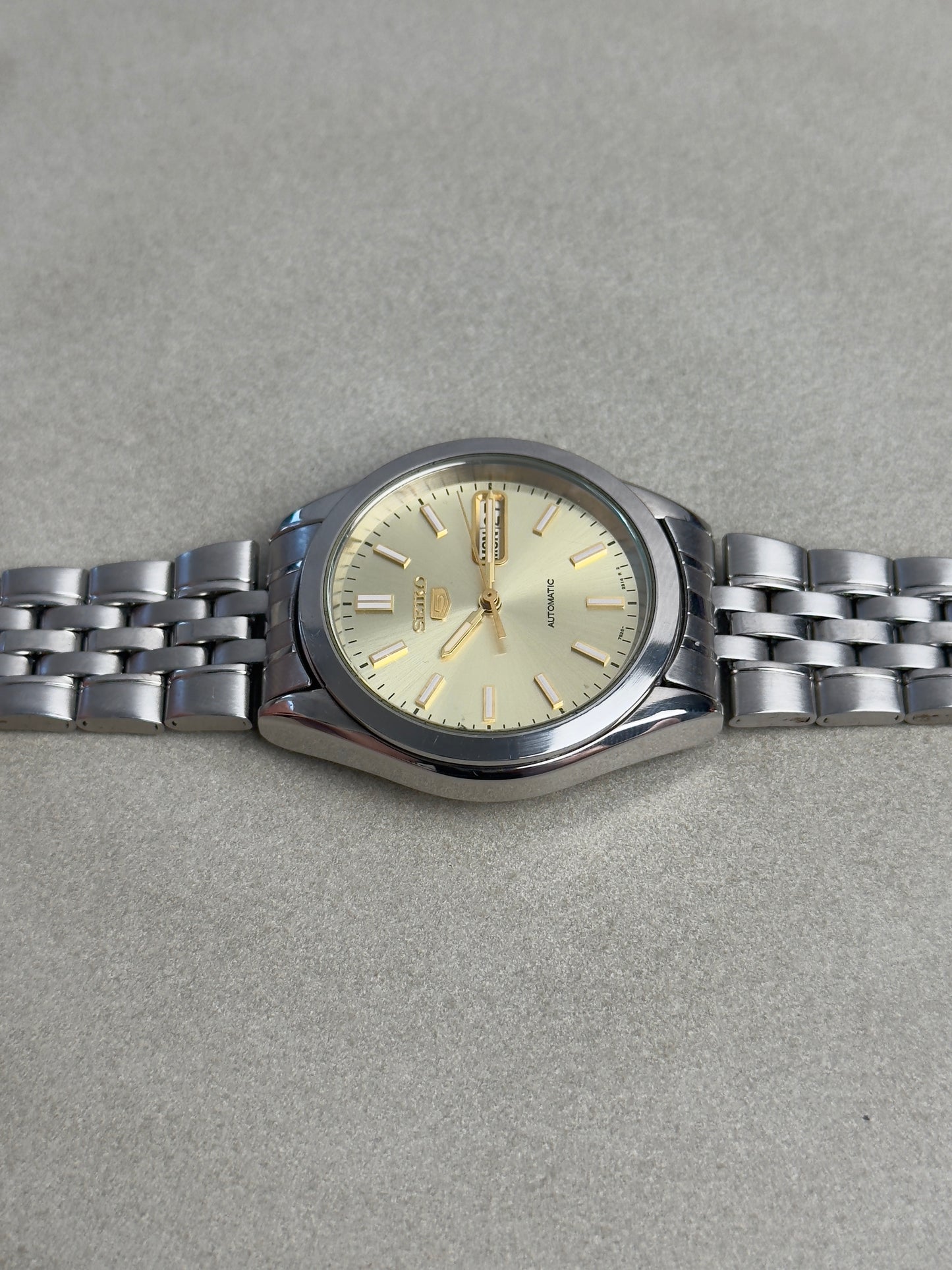 Seiko Type II Quartz 7546-7000