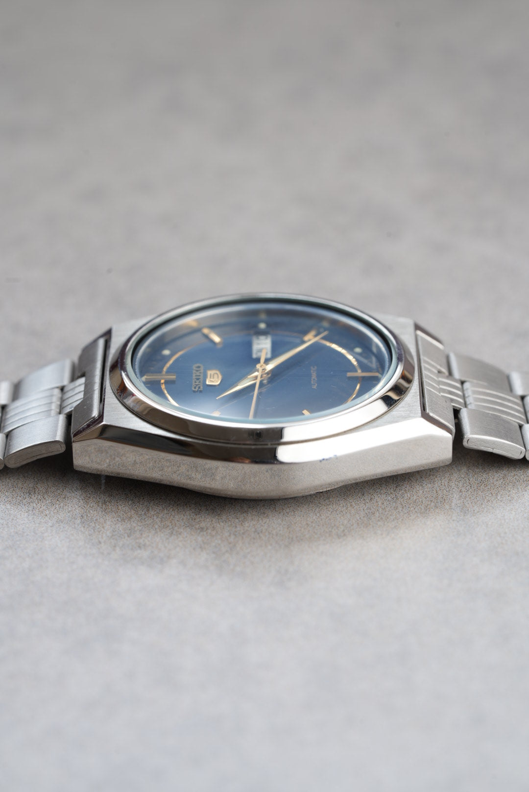 Seiko 5 7009-876A