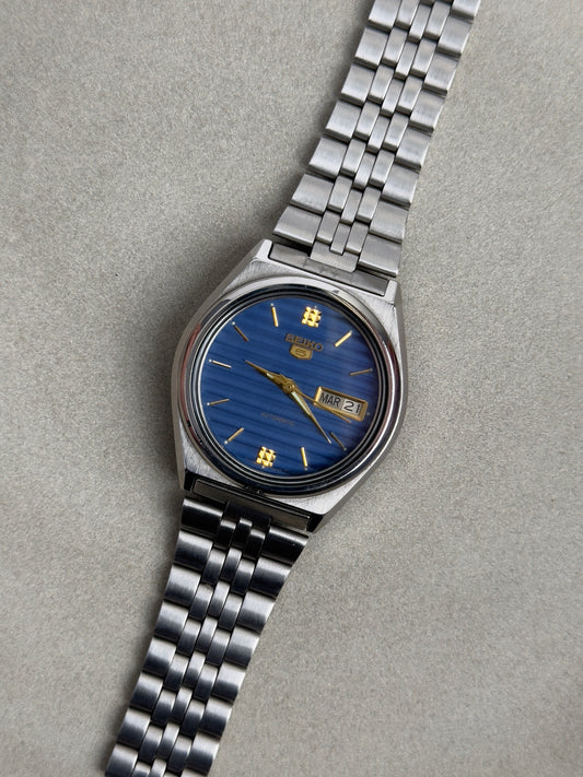 Seiko 5 7009 Blue Striped