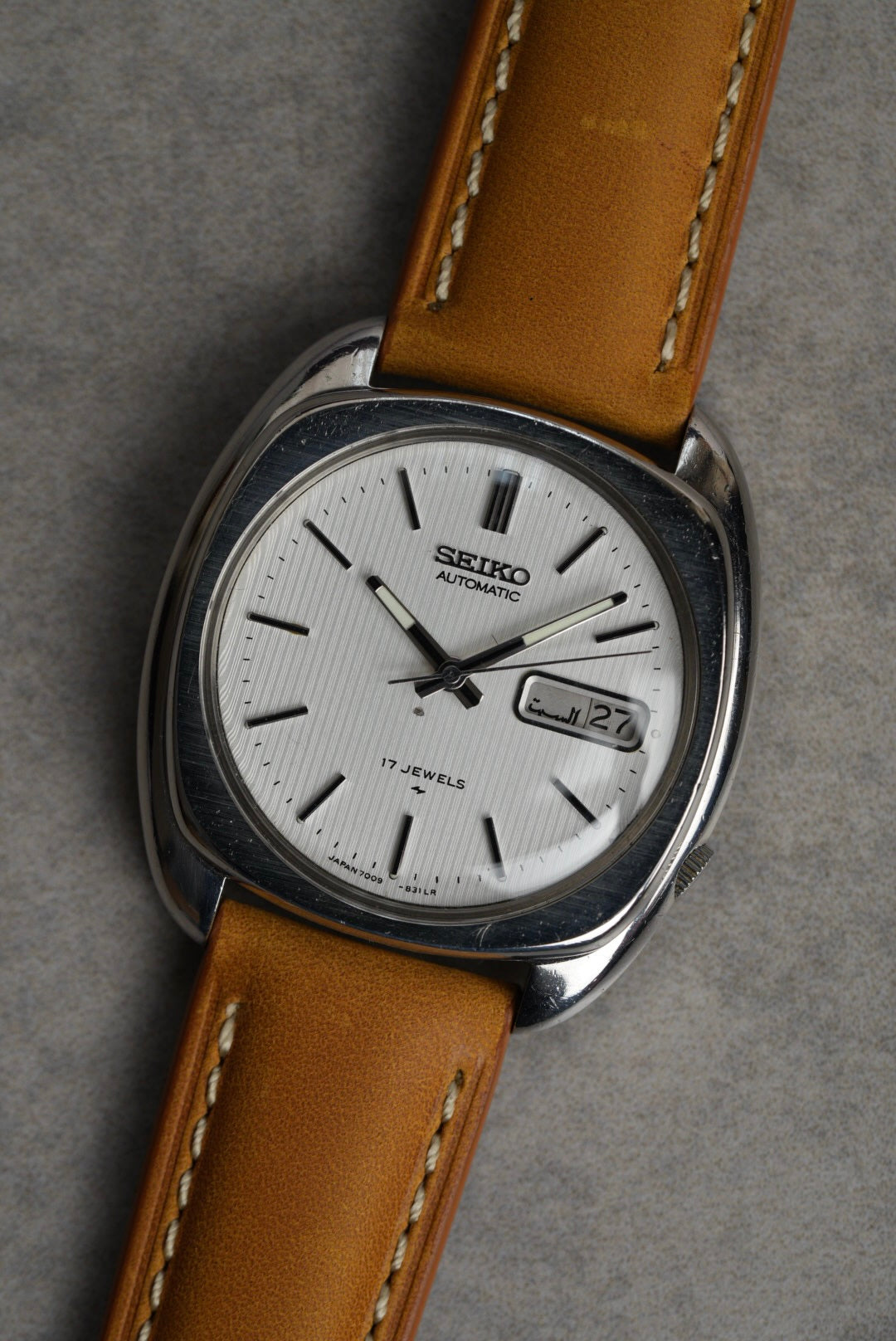 Seiko 7009-8250