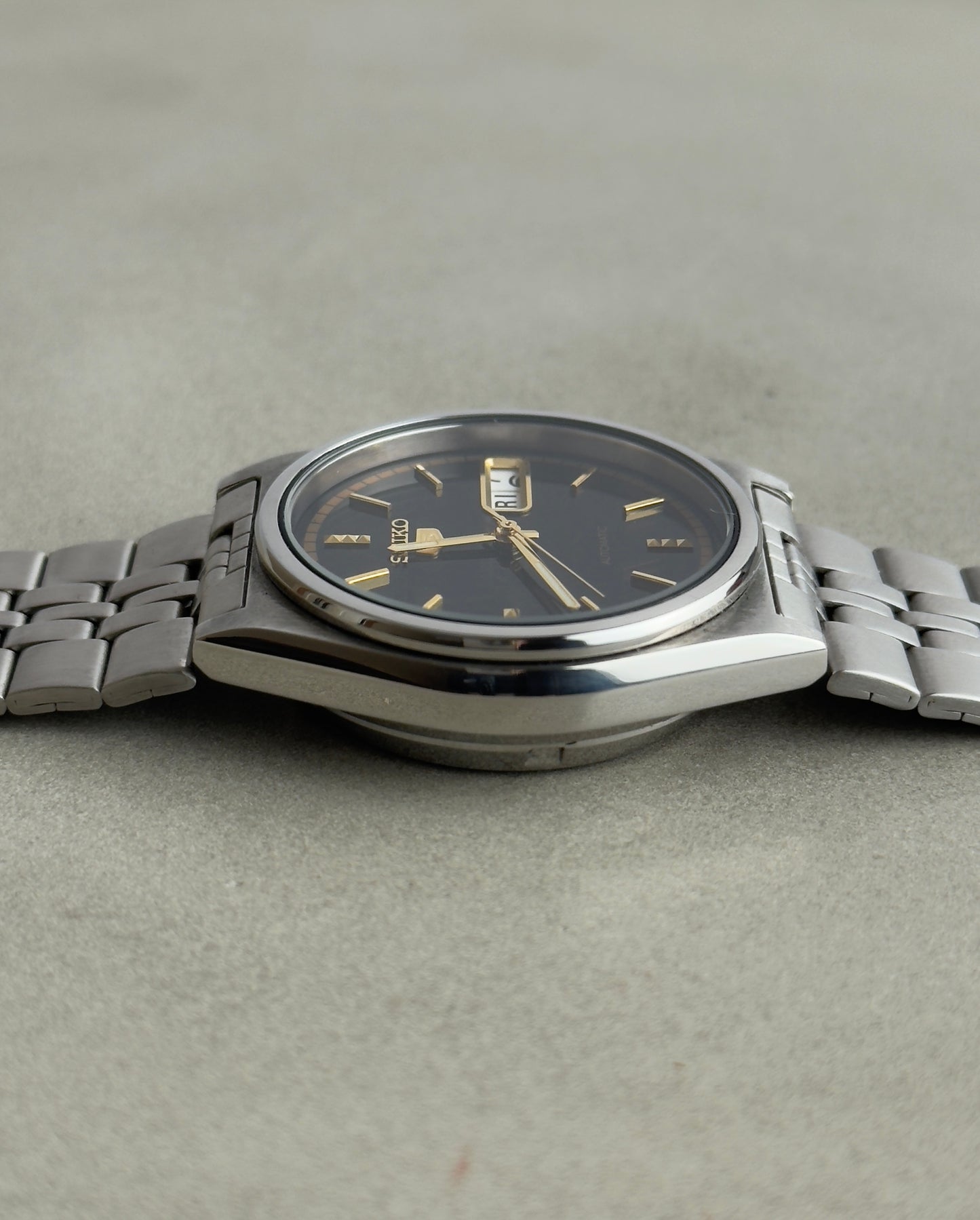 Seiko 5 7S26-00E0