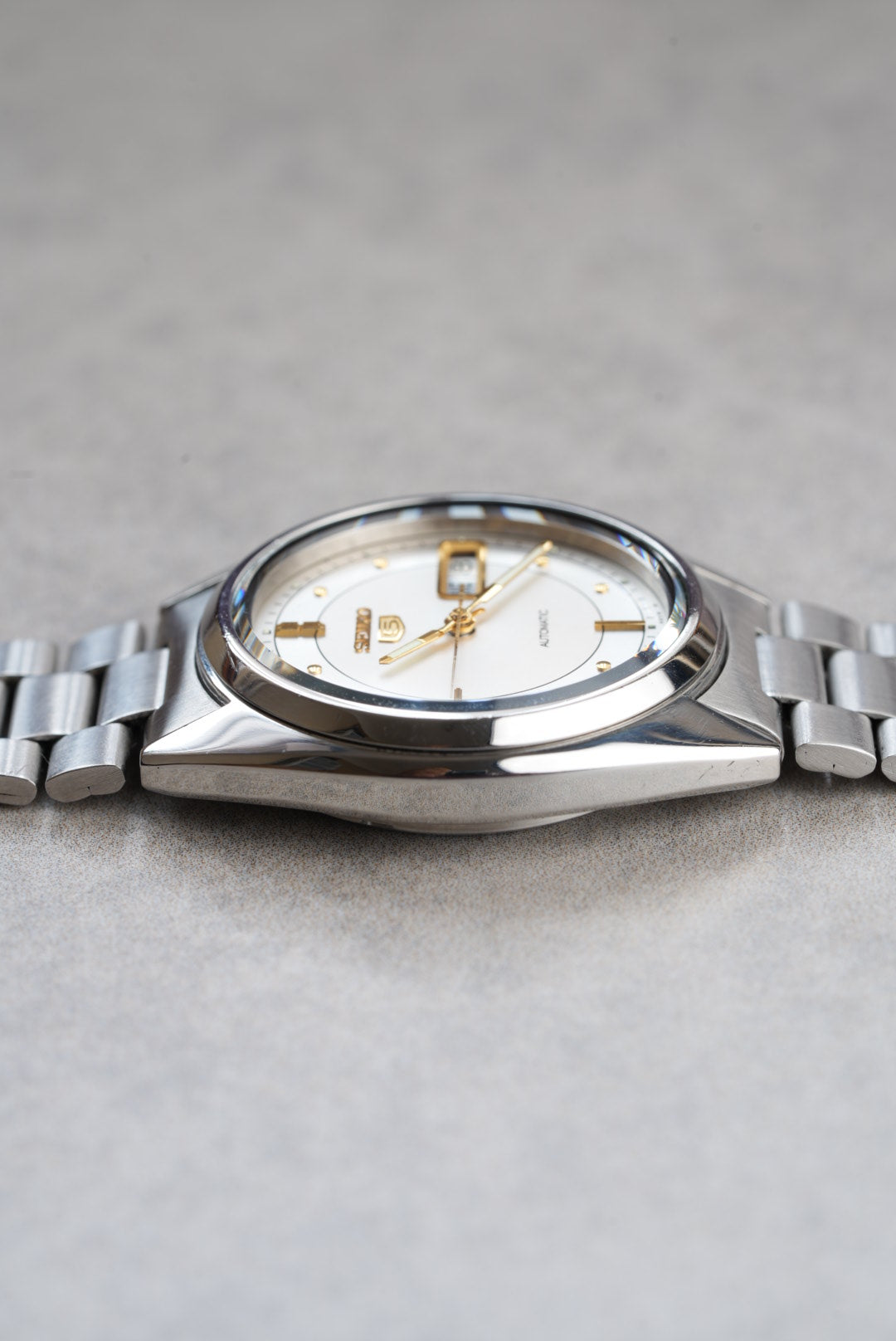 Seiko 5 7009-3040