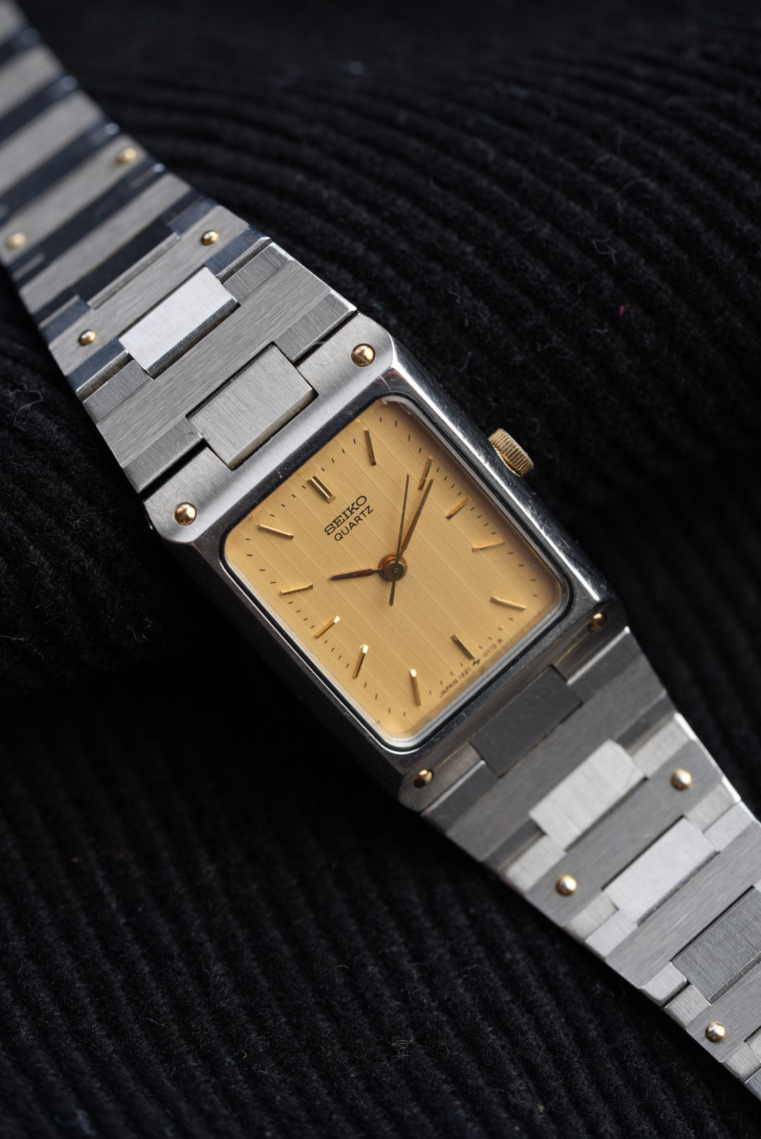 Ladies Seiko Quartz 1221-5050