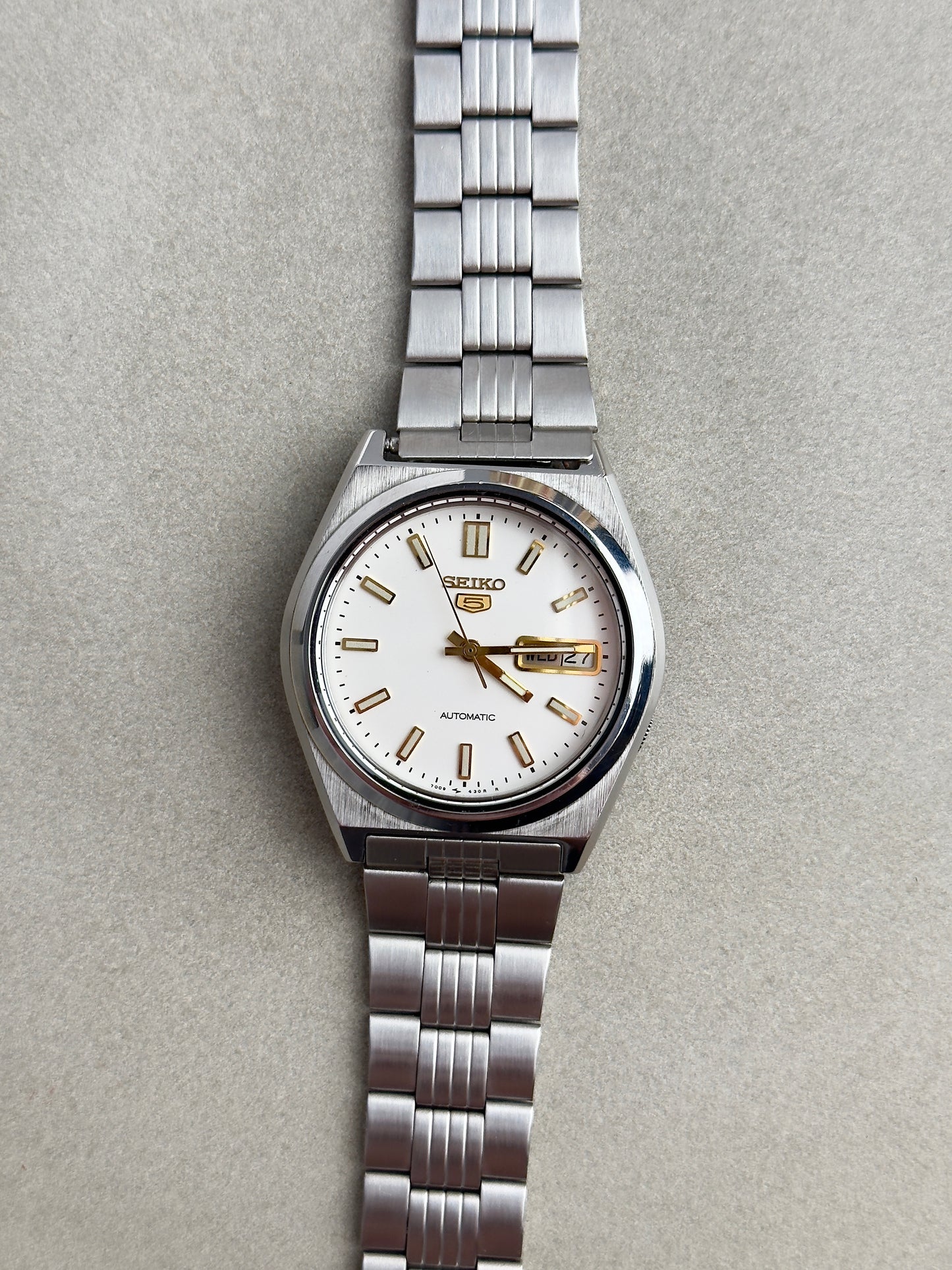 Seiko 5 7009-876A