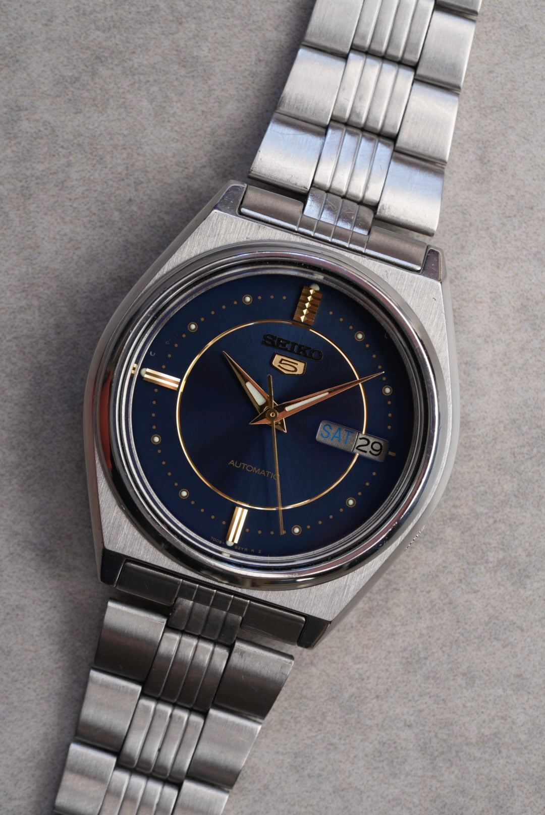 Seiko 5 7009-876A