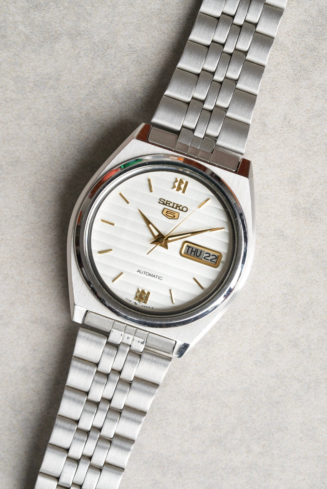 Seiko 5 7009-876A