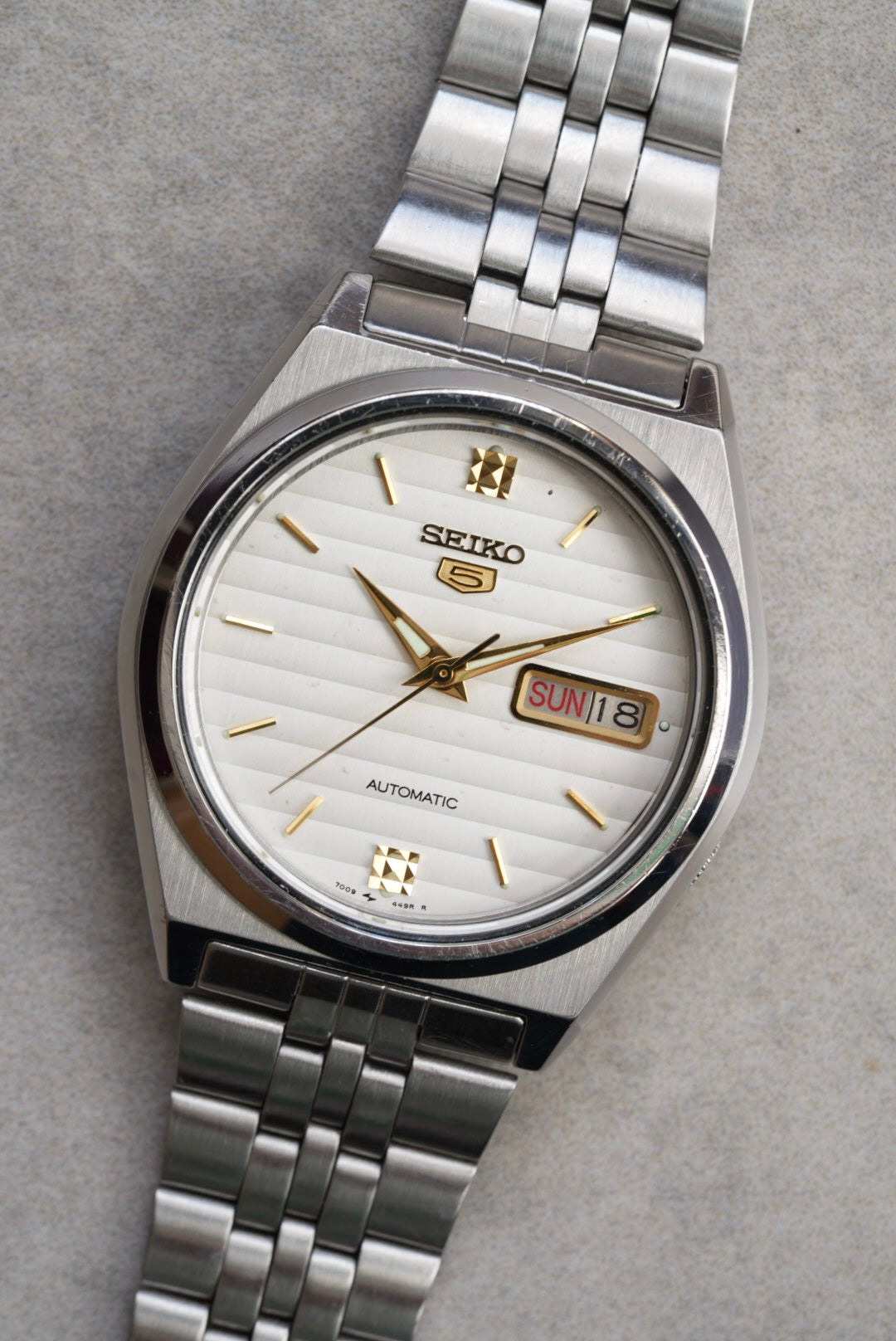 Seiko 5 7009-876A