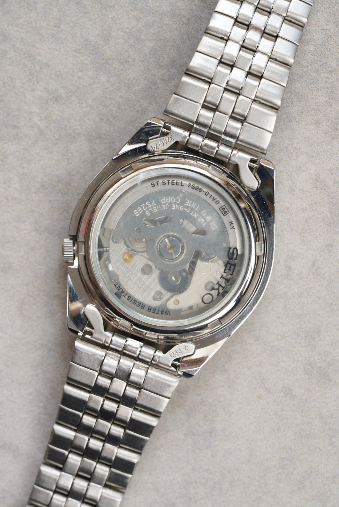 Seiko 5 7S26-01V0