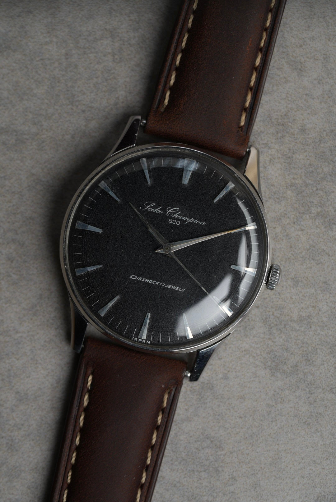Seiko Champion 820