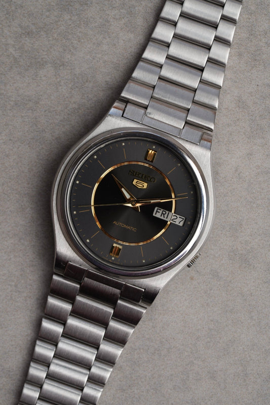 Seiko 5 7009-3040