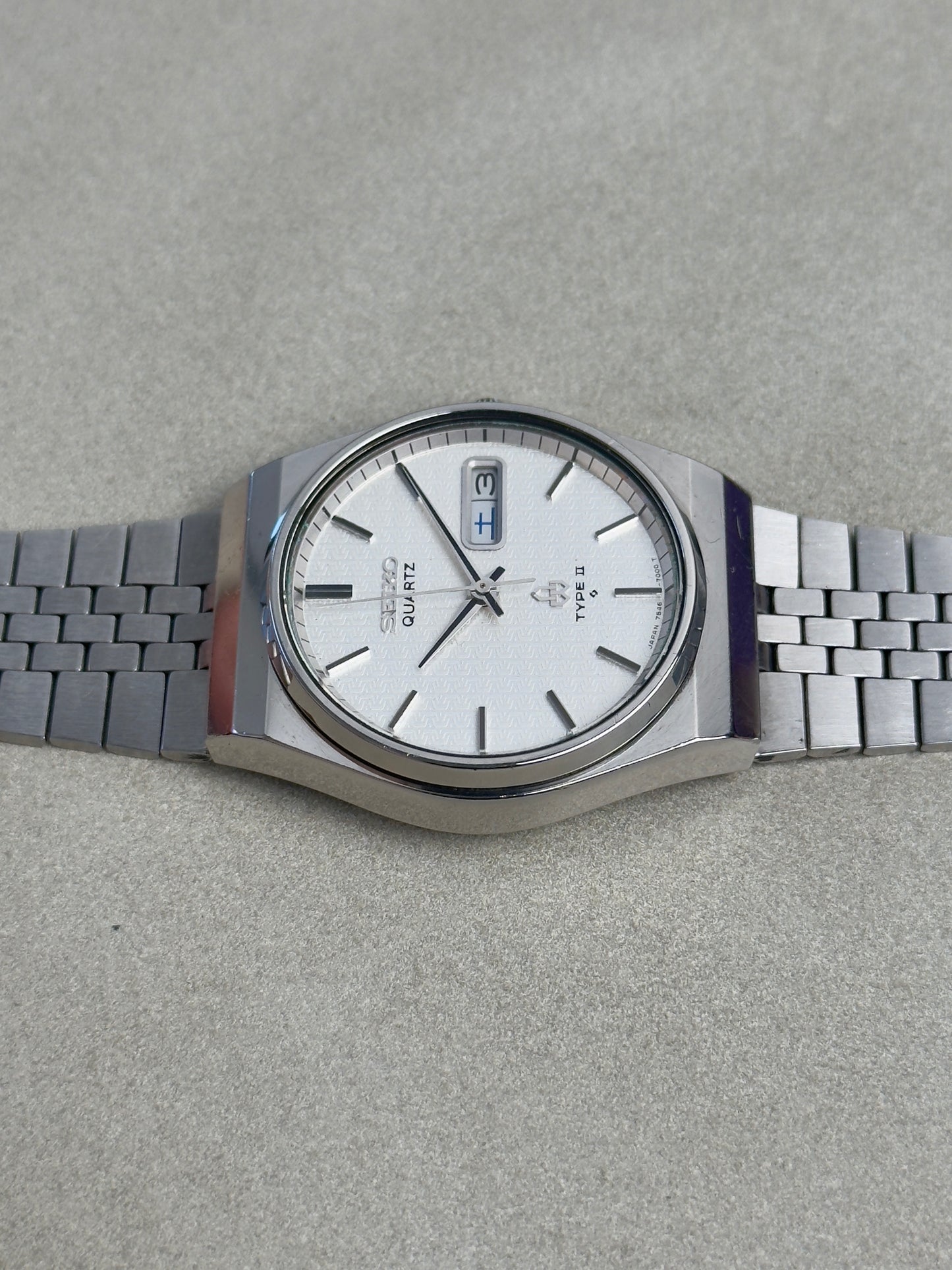 Seiko Type II Quartz 7546-7000