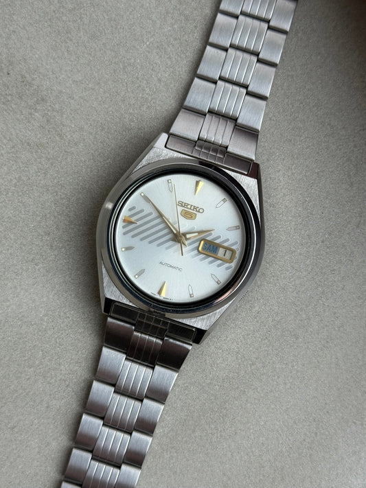Seiko 5 7009-876A