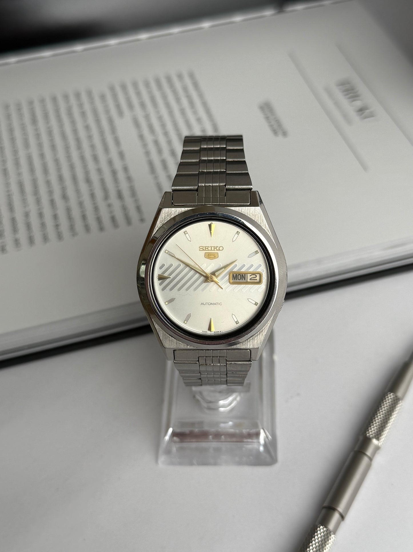 Seiko 5 7009-876A