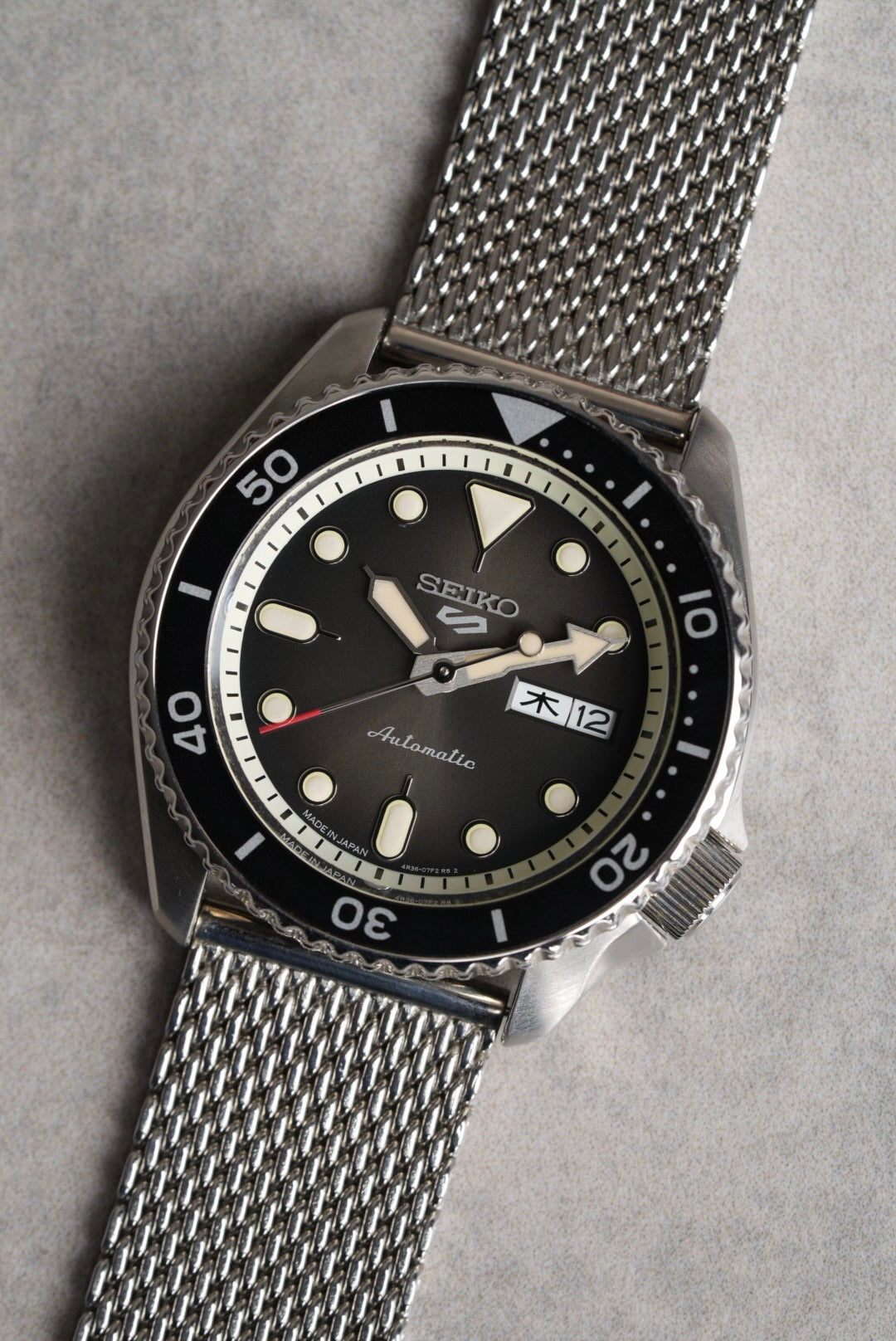 Seiko 4R36-07G0